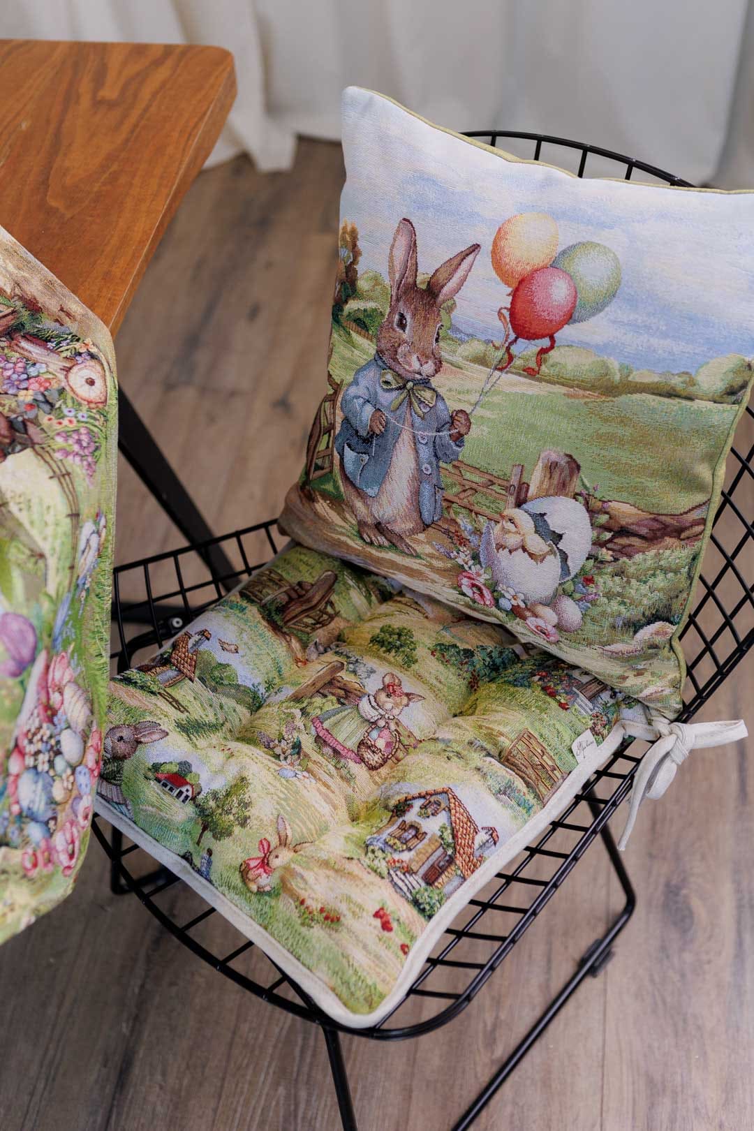 Easter Chair cushion «Bunny countryside» - Luxury Tapestry - Textile4Family