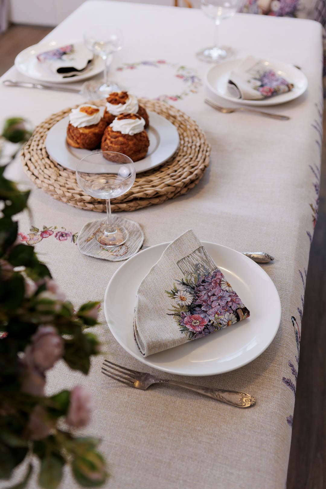 Round Placemat set «Lavender» - Luxury Tapestry - Textile4Family
