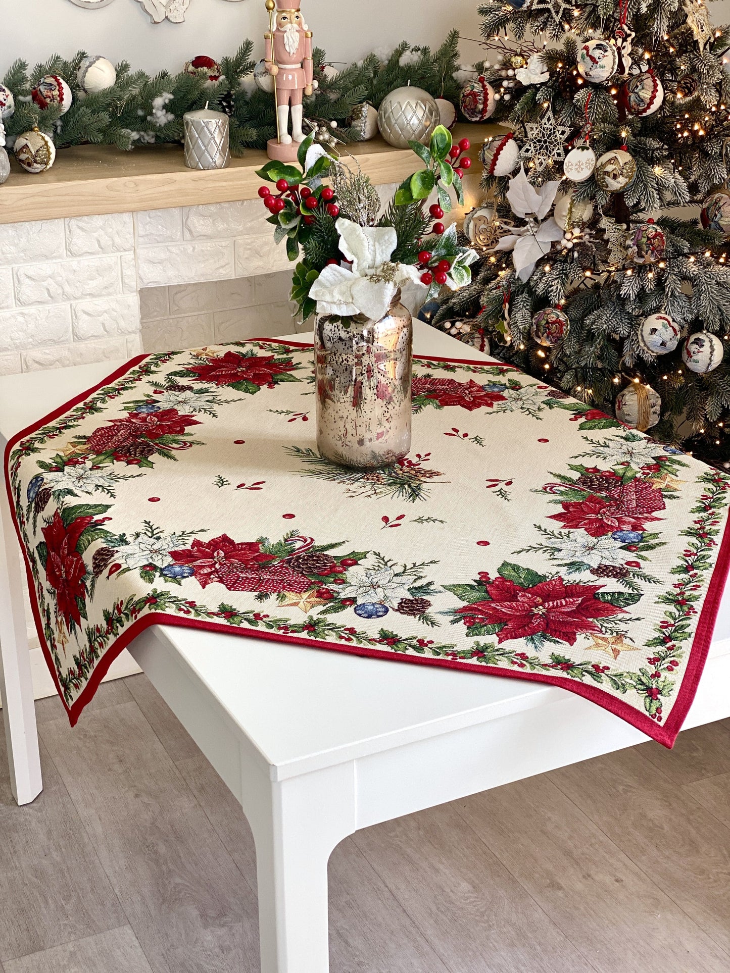 Christmas Tablecloth «Red Poinsettia» with Golden Lurex - Luxury Tapestry
