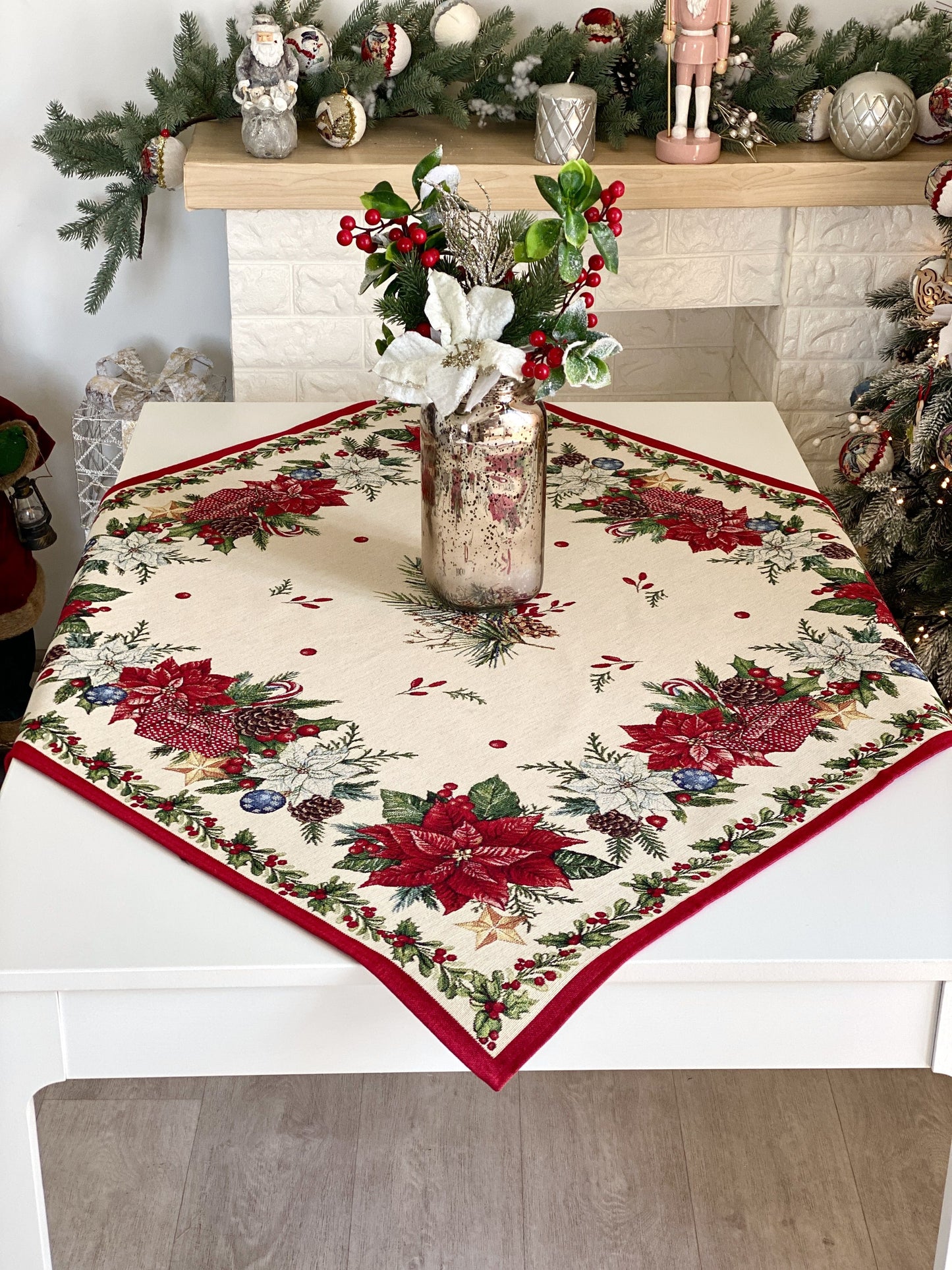 Christmas Tablecloth «Red Poinsettia» with Golden Lurex - Luxury Tapestry