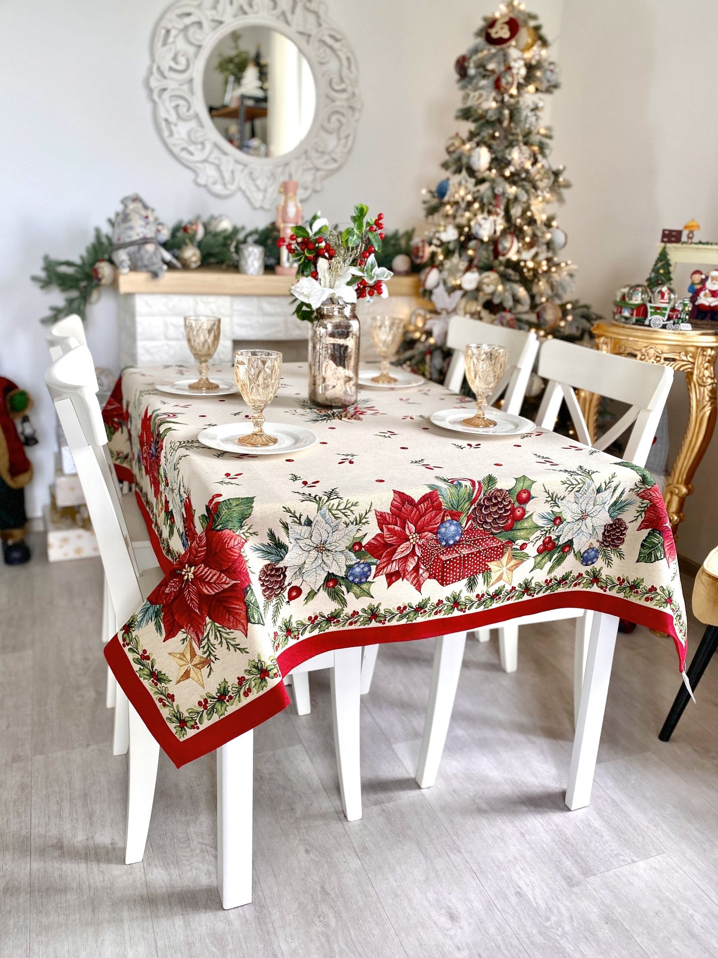 Christmas Tablecloth «Red Poinsettia» with Golden Lurex - Luxury Tapestry