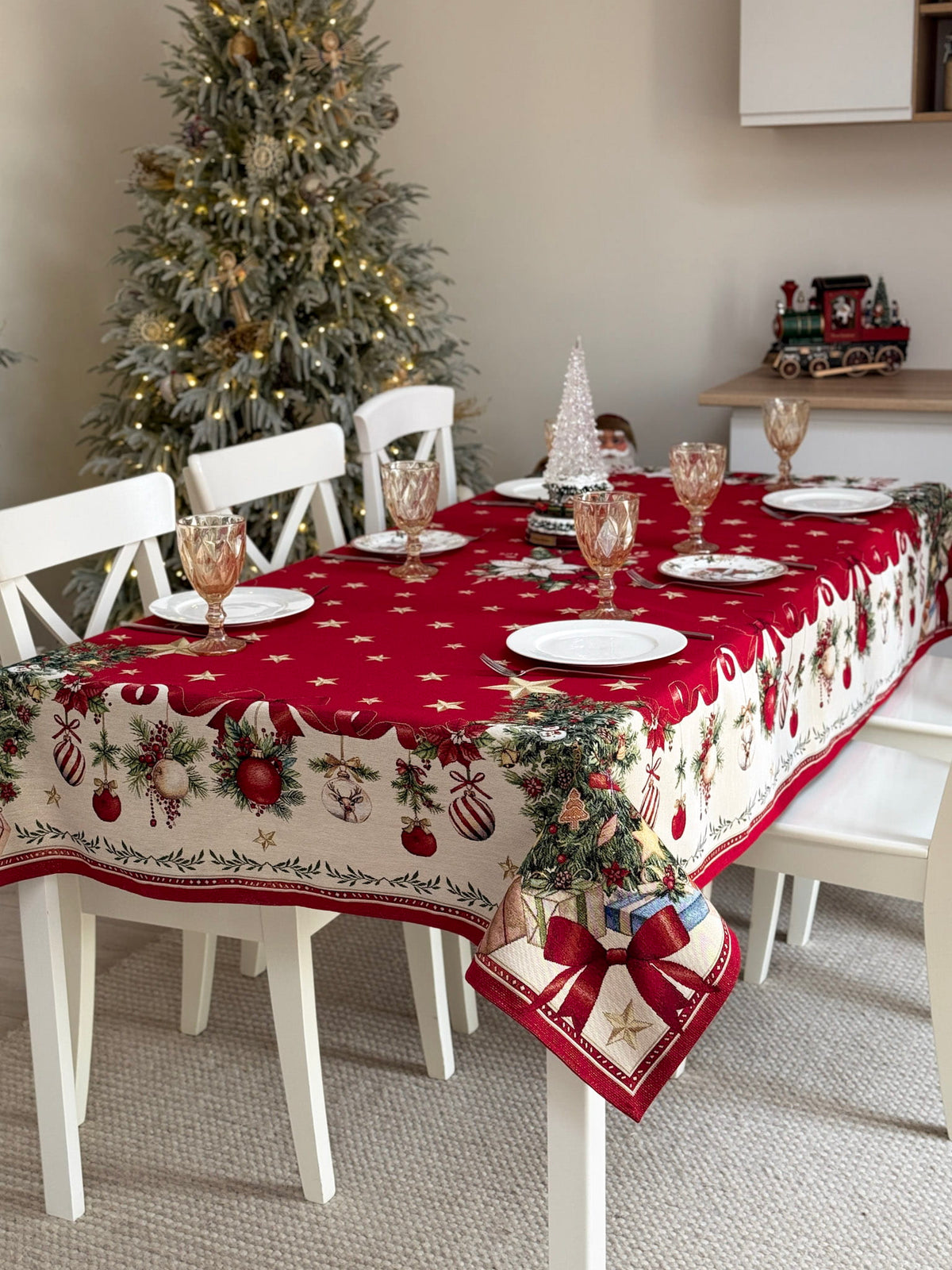 Winter Holiday Tablecloth «Red & Gold» with golden thread - High quality tapestry