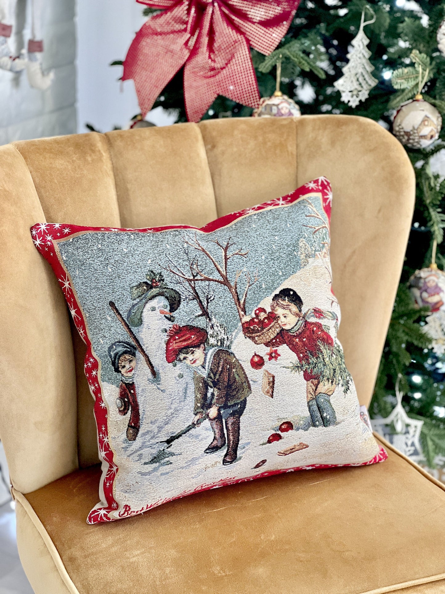 Winter Holiday tapestry cushion cover «Columpio borde» without lurex