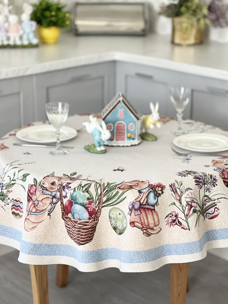 Round Easter tapestry tablecloth «Easter Bee»