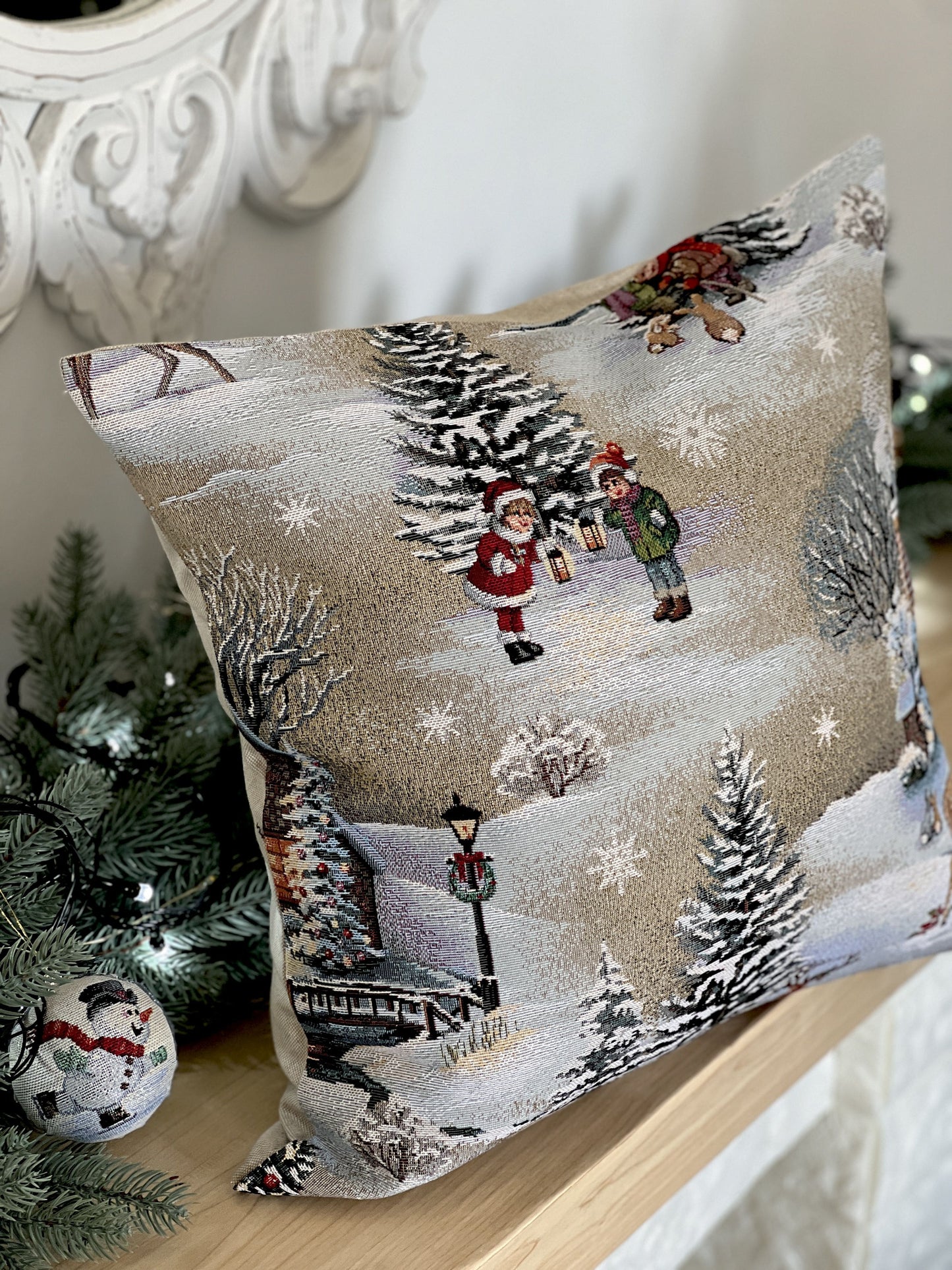 Christmas tapestry cushion cover «Winter Day Magic-2» without lurex