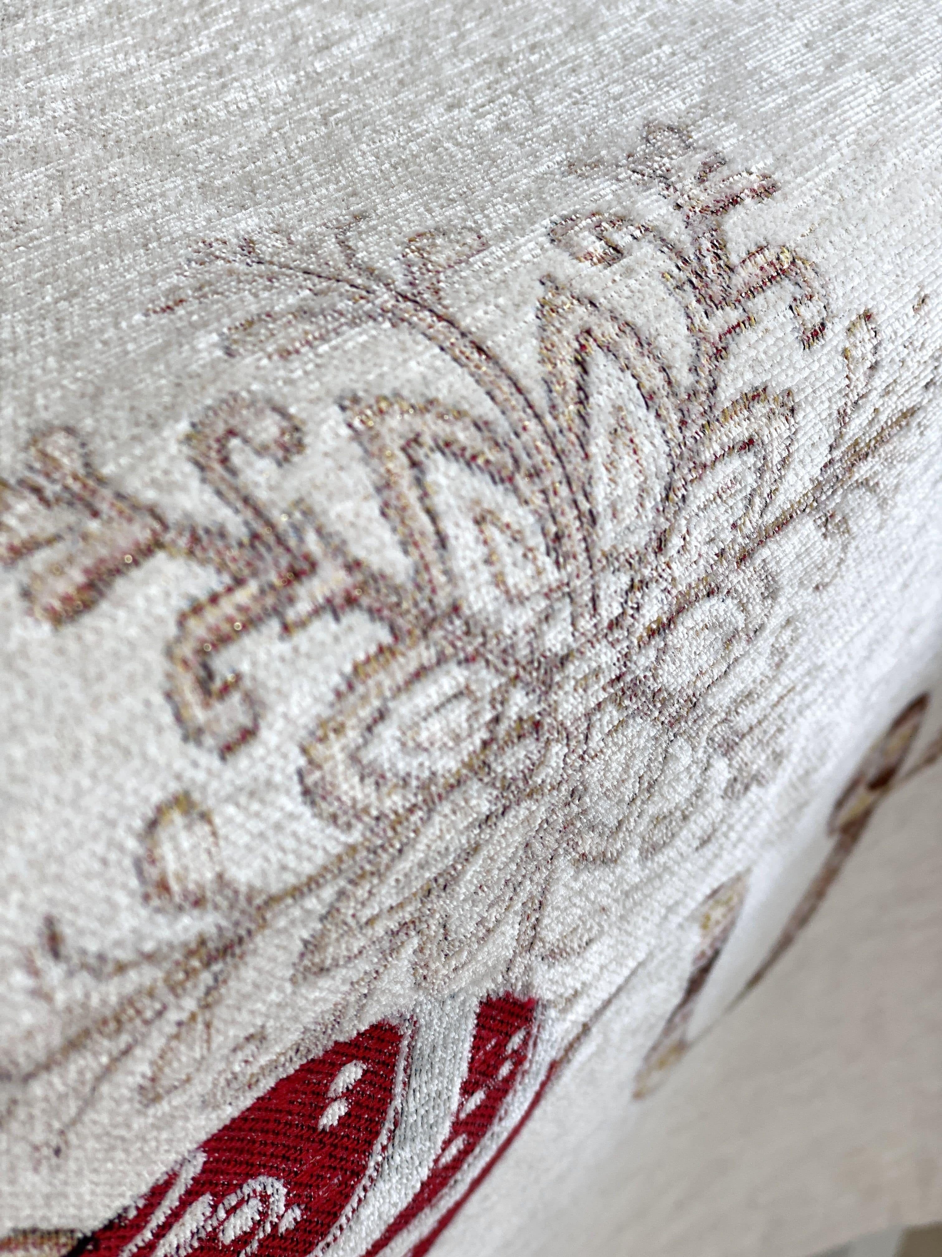 Christmas Tablecloth «Golden Noel Collection» with Microfibre & Golden lurex - Premium Gobelin - Textile4Family