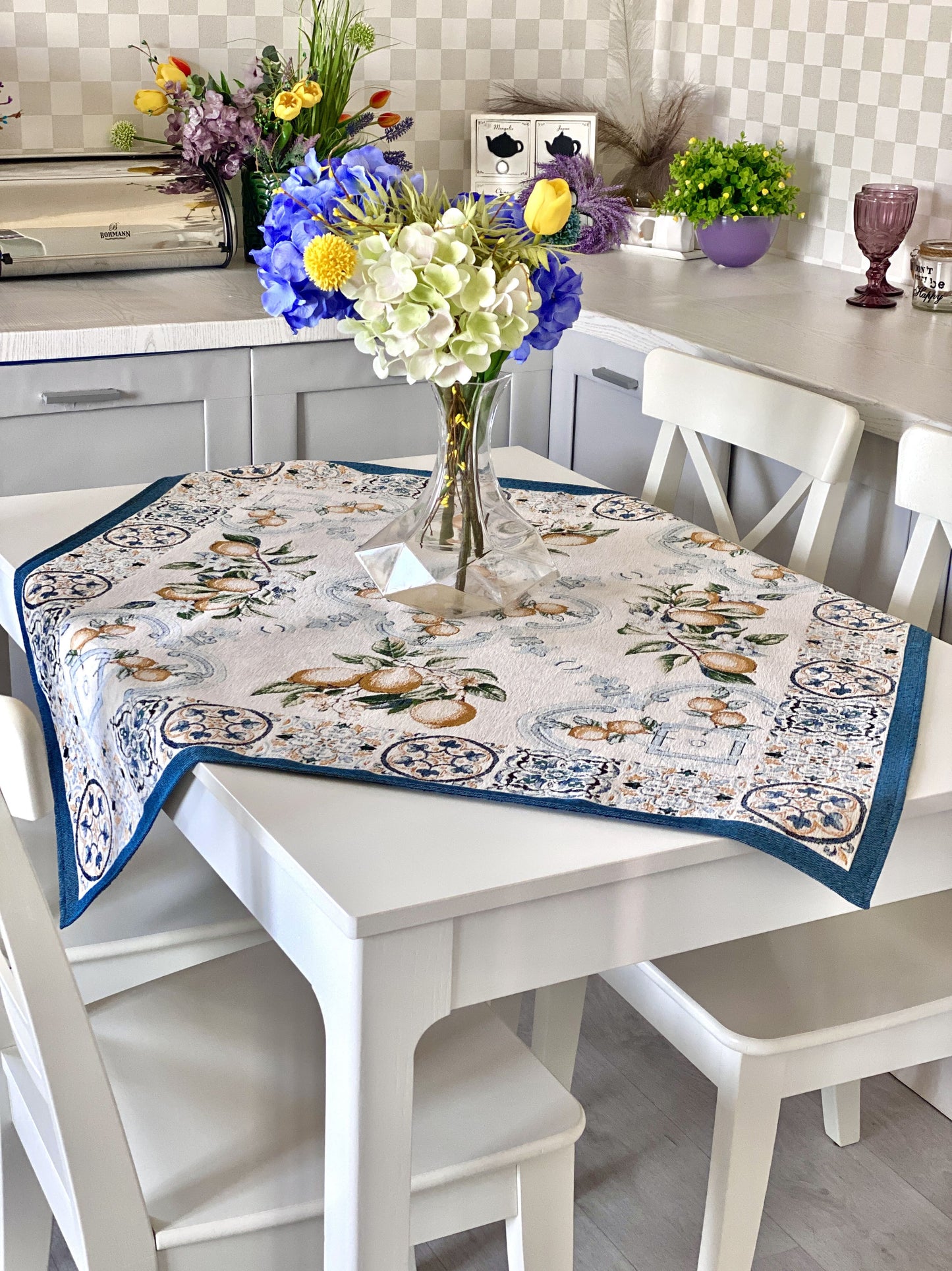 Tapestry tablecloth "Lemon Majolica" with microfibre