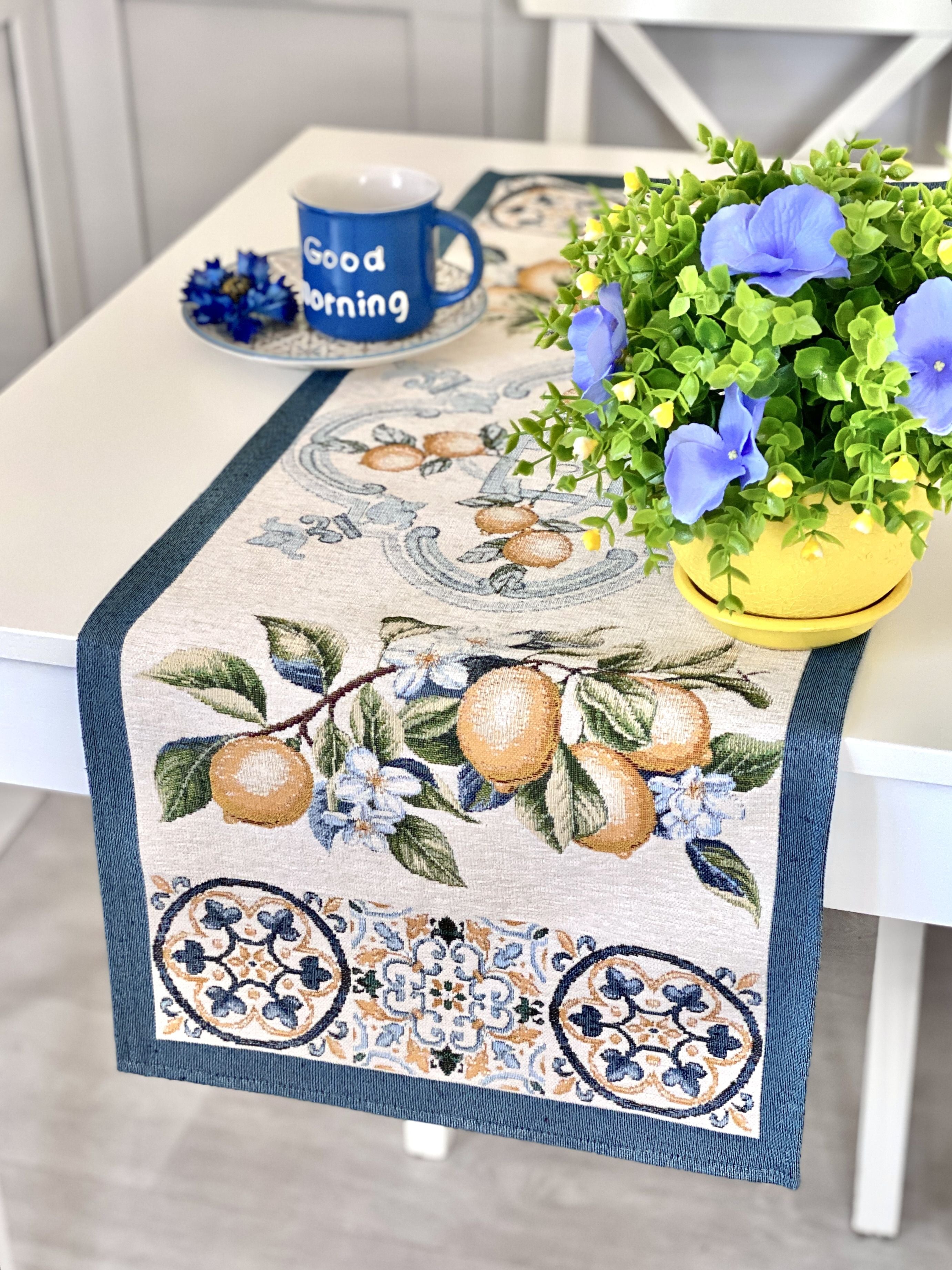 Tapestry table runner "Lemon Majolica" with microfibre - Textile4Family