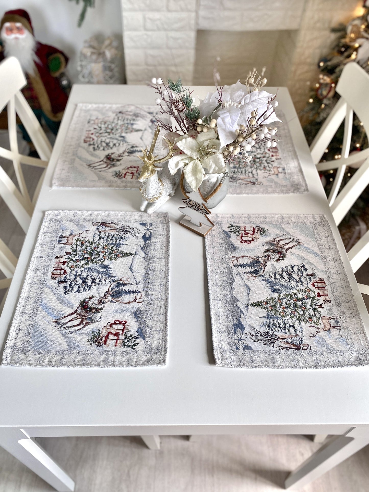 Christmas Placemat set «Snowy Cabin Charm» with Microfibre - Premium Gobelin