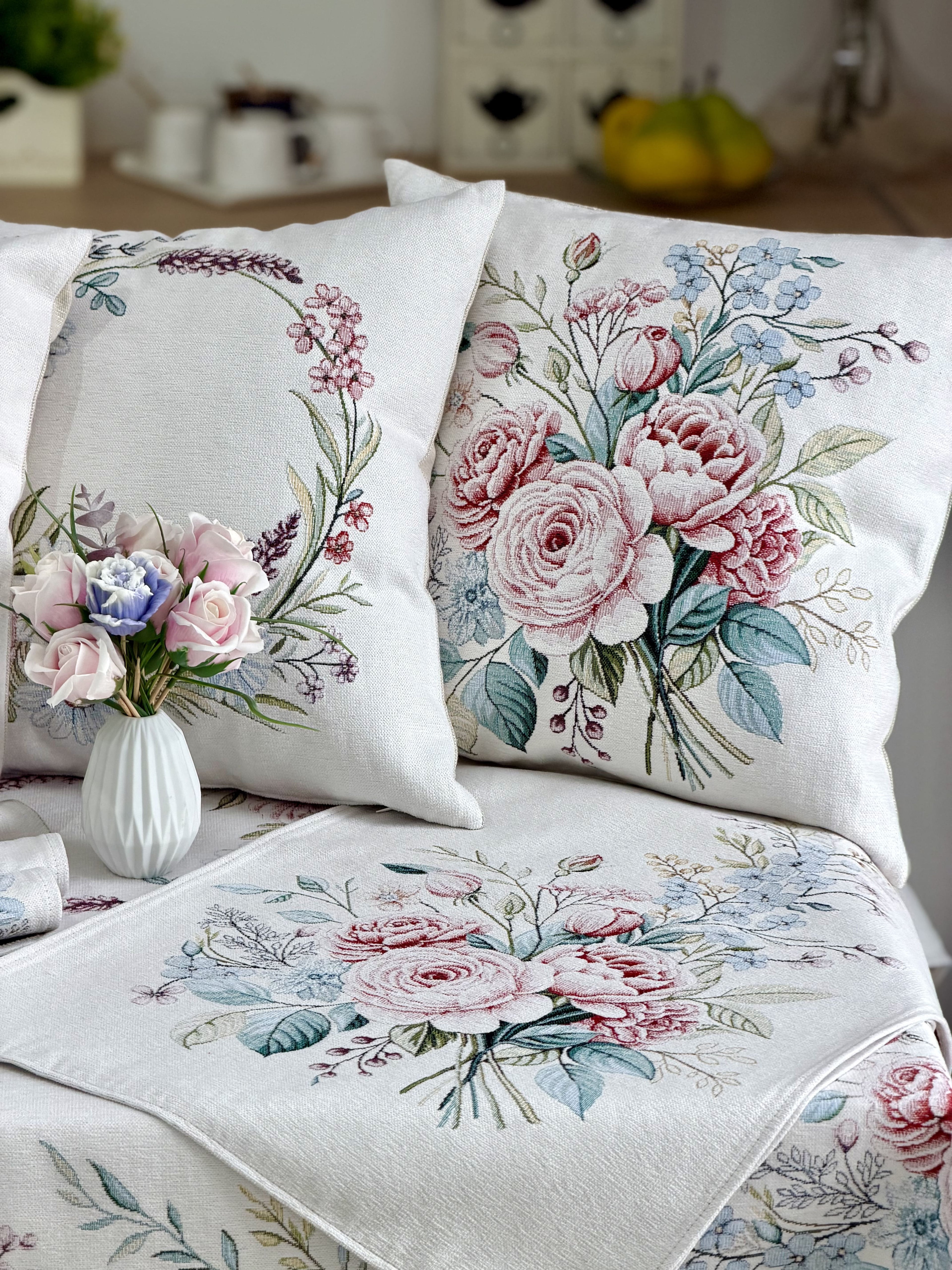 Cushion cover «Rose -2» - Premium Tapestry with Microfibre - Textile4Family