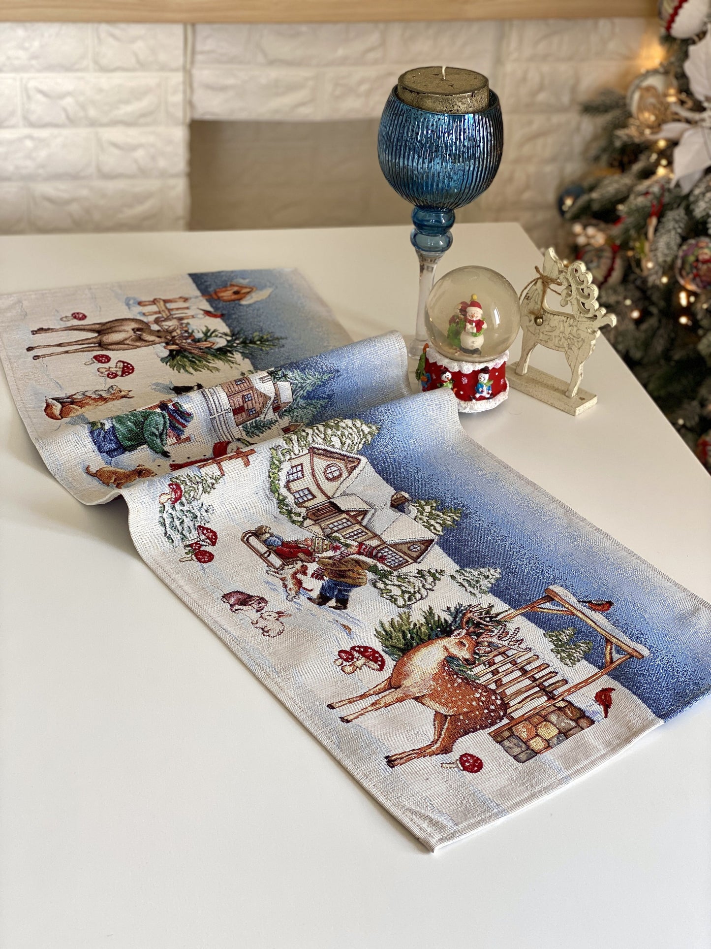 Christmas Table Runner «Magic of Christmas» with Silver Lurex - Premium Gobelin