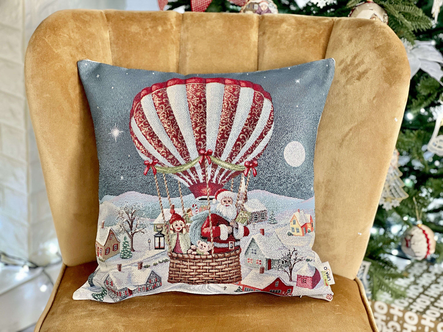 Christmas tapestry cushion cover «Holiday Flight» with silver thread