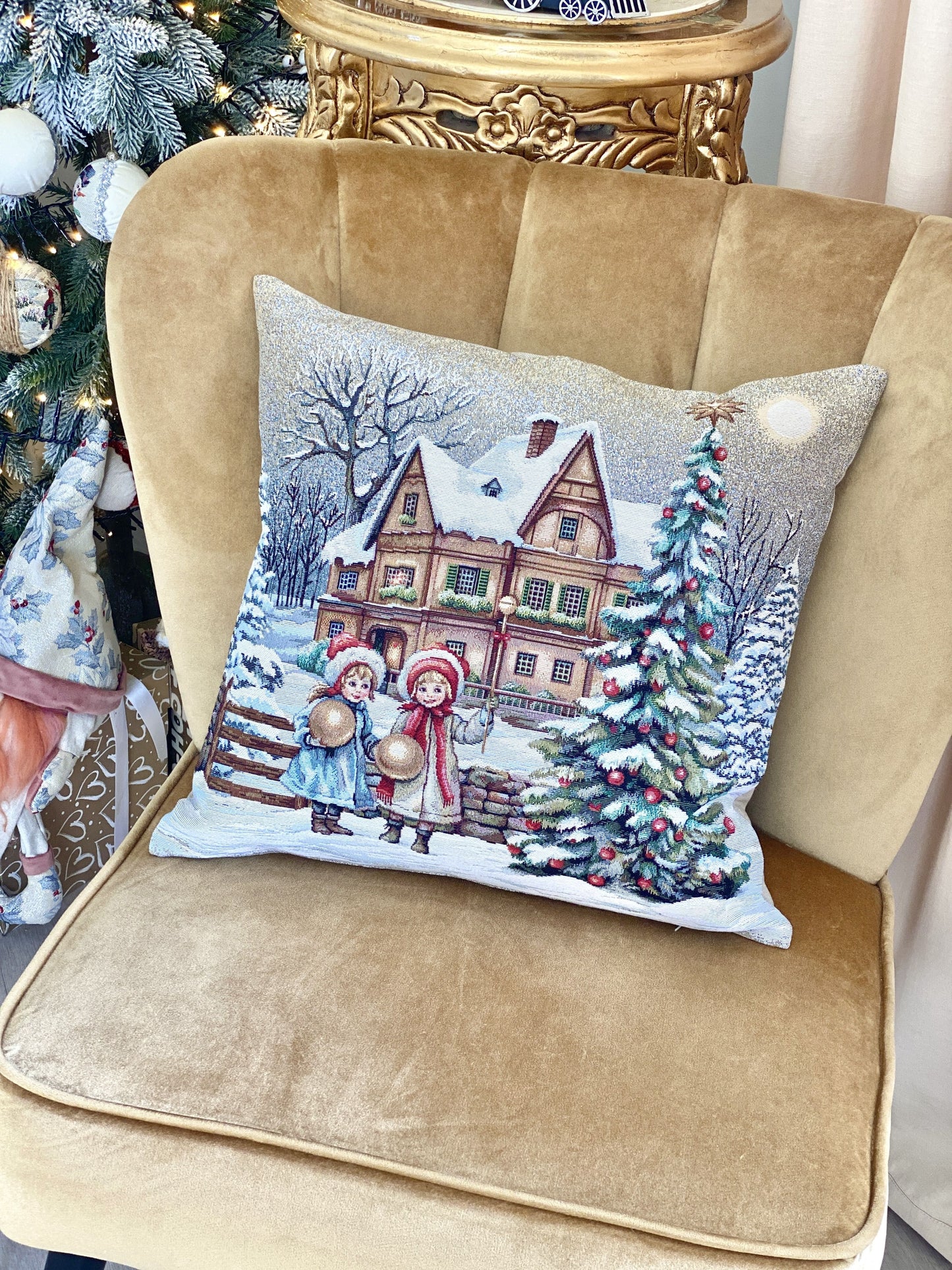 Christmas Cushion cover «Magical Winter Eve» - Luxury Tapestry