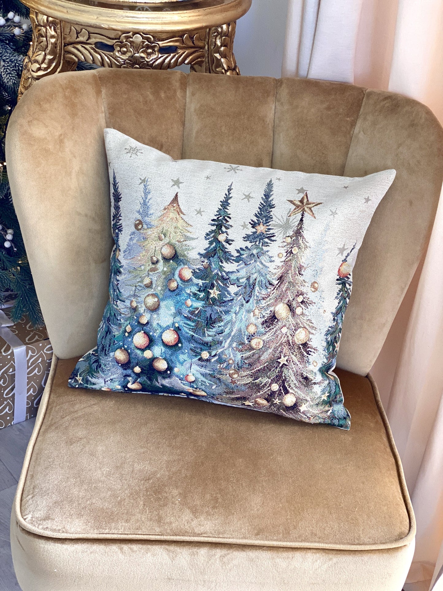 Christmas Cushion cover «Evergreen Magic» with Golden Lurex - Luxury Tapestry