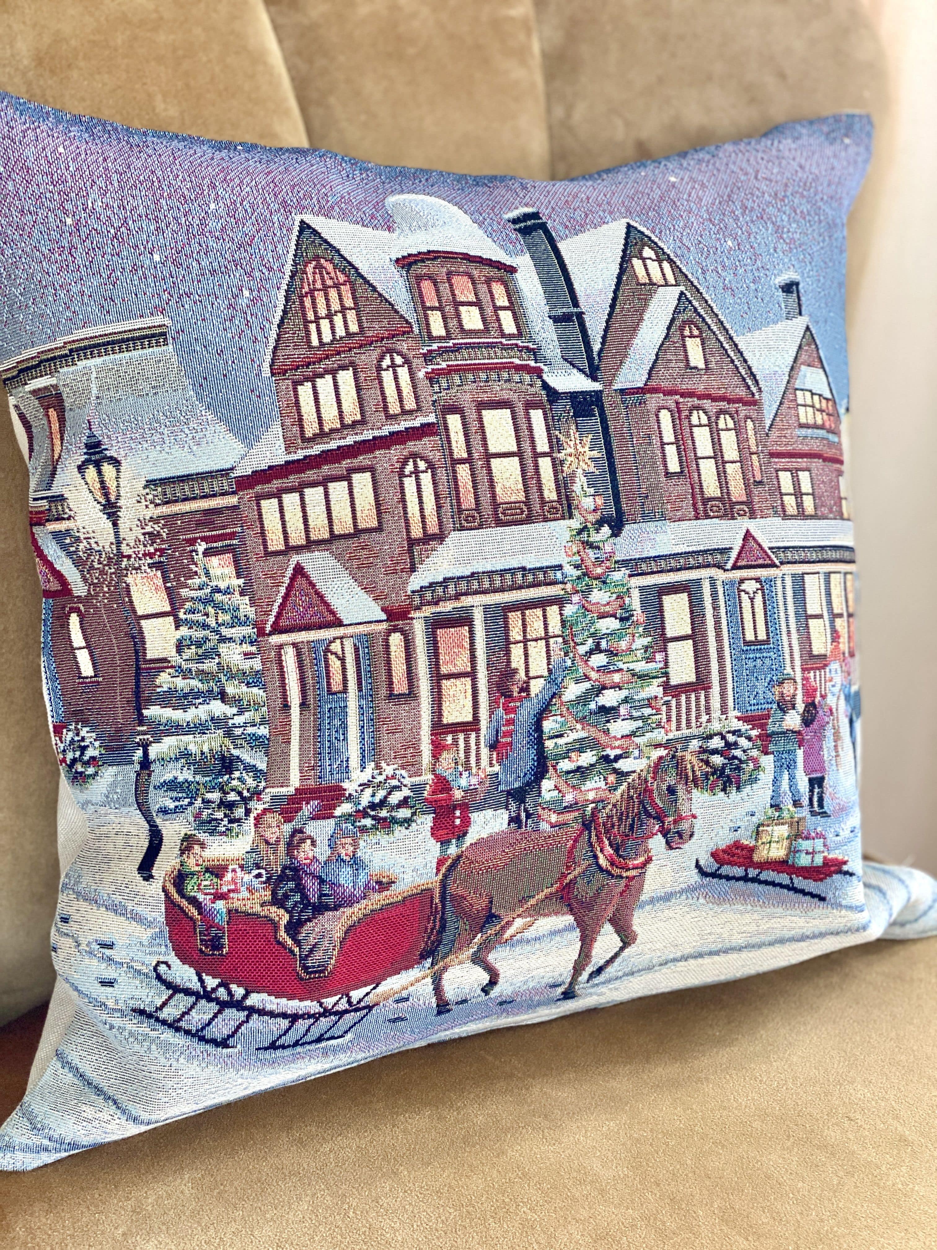 Christmas Cushion cover «Enchanted Carol Nights» with Golden Lurex - Luxury Tapestry - Textile4Family