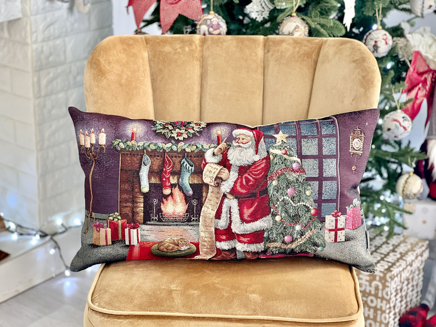 Christmas tapestry cushion cover «Letter for Santa» with golden thread