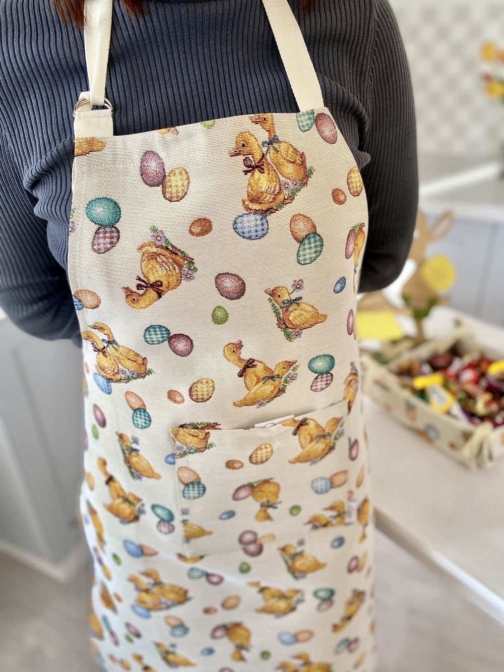 Easter tapestry kitchen apron «Easter Ducks» Limaso Textile