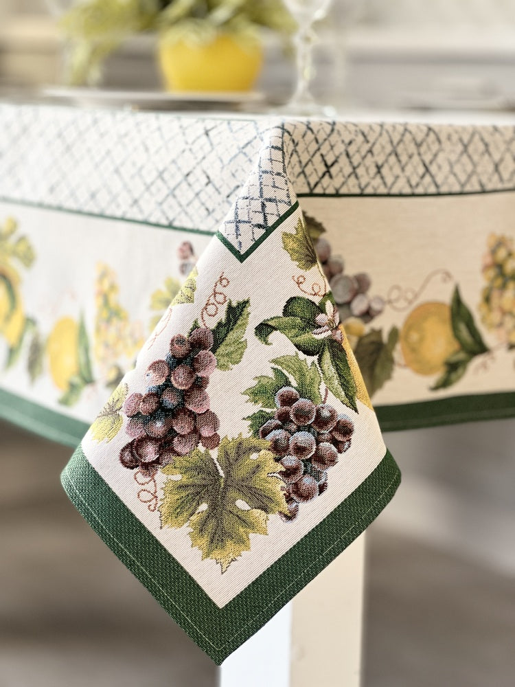 Tapestry tablecloth «Grape»