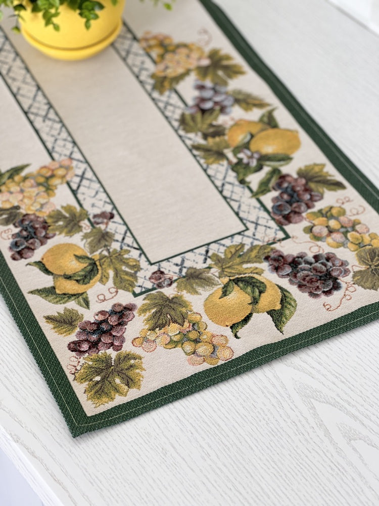 Tapestry table runner «Grape»