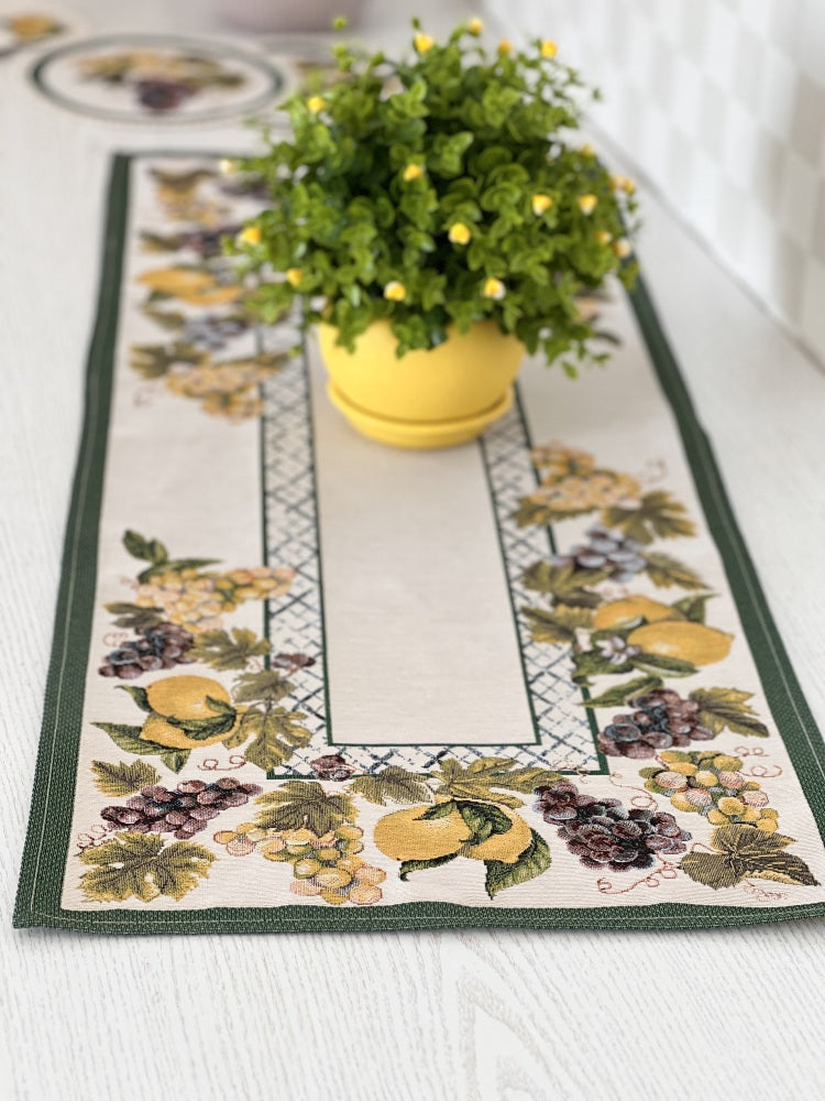 Tapestry table runner «Grape»