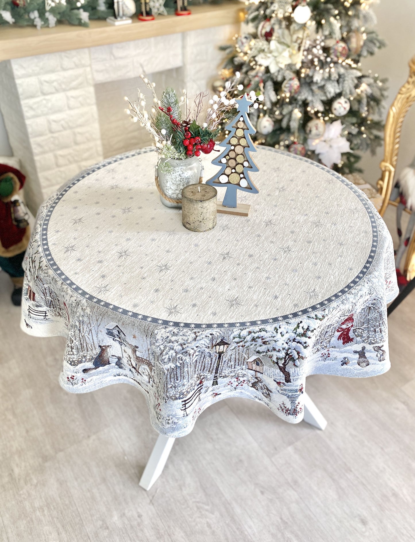 Round Christmas tablecloth «Snow village» With microfibre & silver lurex