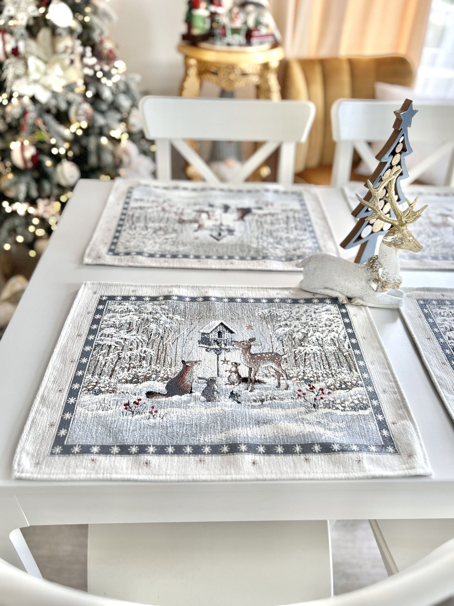 Winter Holiday Placemats «Snow village» With microfibre & silver lurex