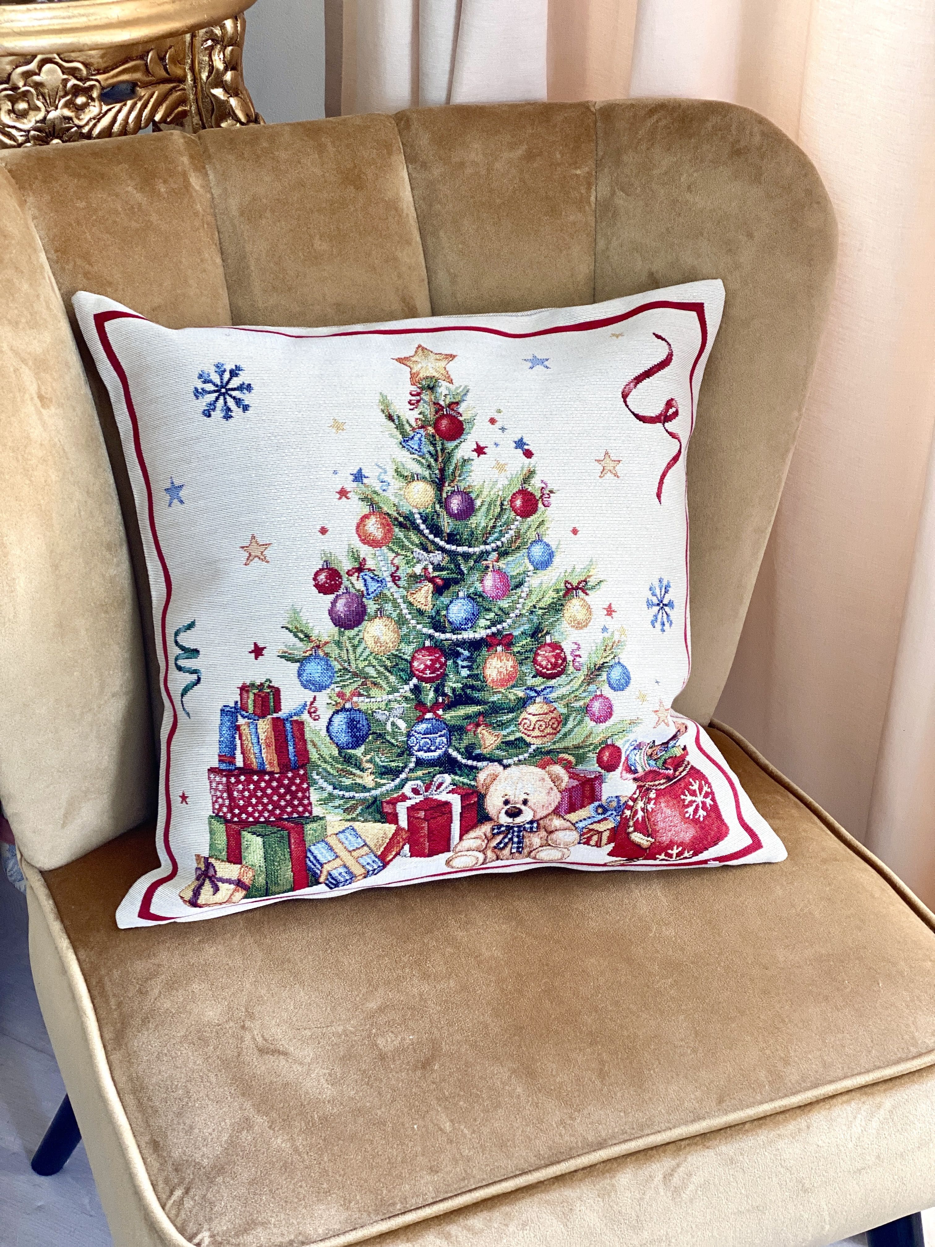 Christmas Pillow cover «Nutcracker soldier» with Golden Lurex - Premium Gobelin - Textile4Family