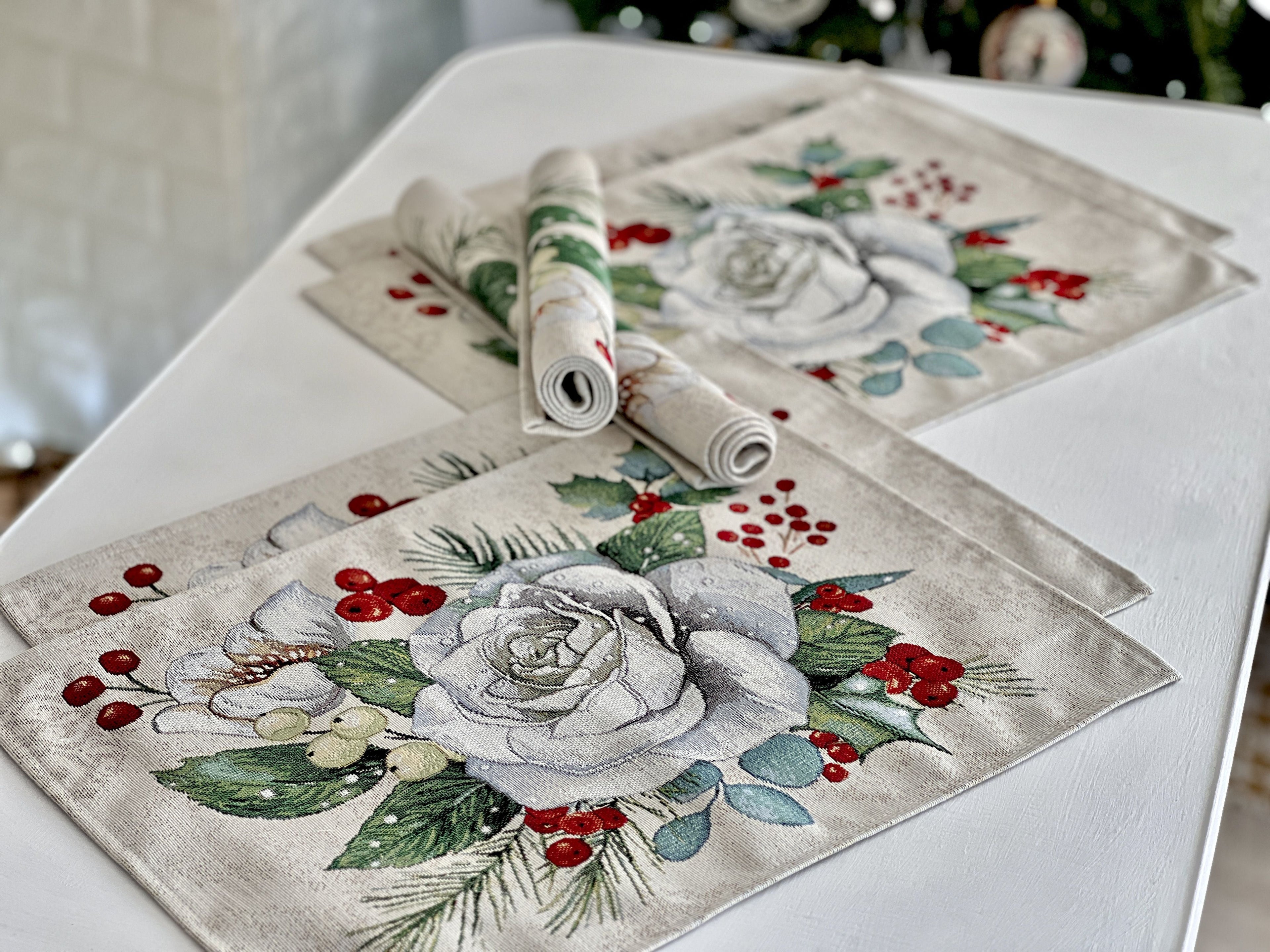 Christmas Placemat «Christmas Flower» with silver thread Limaso Textile
