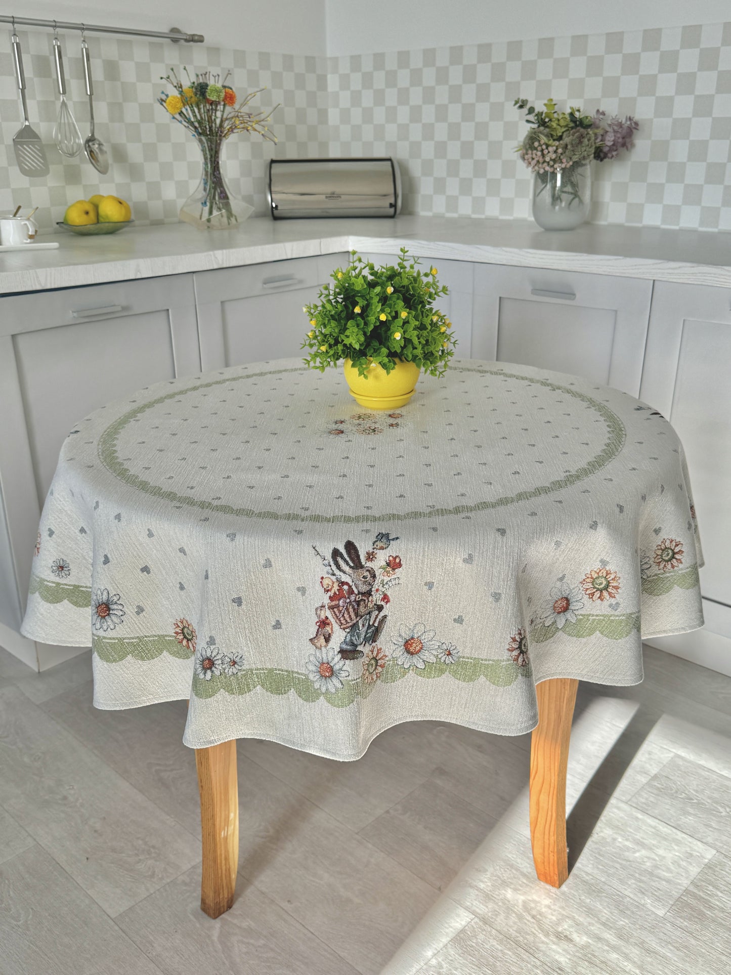 Easter tapestry tablecloth «Bunny in daisies» with microfibre