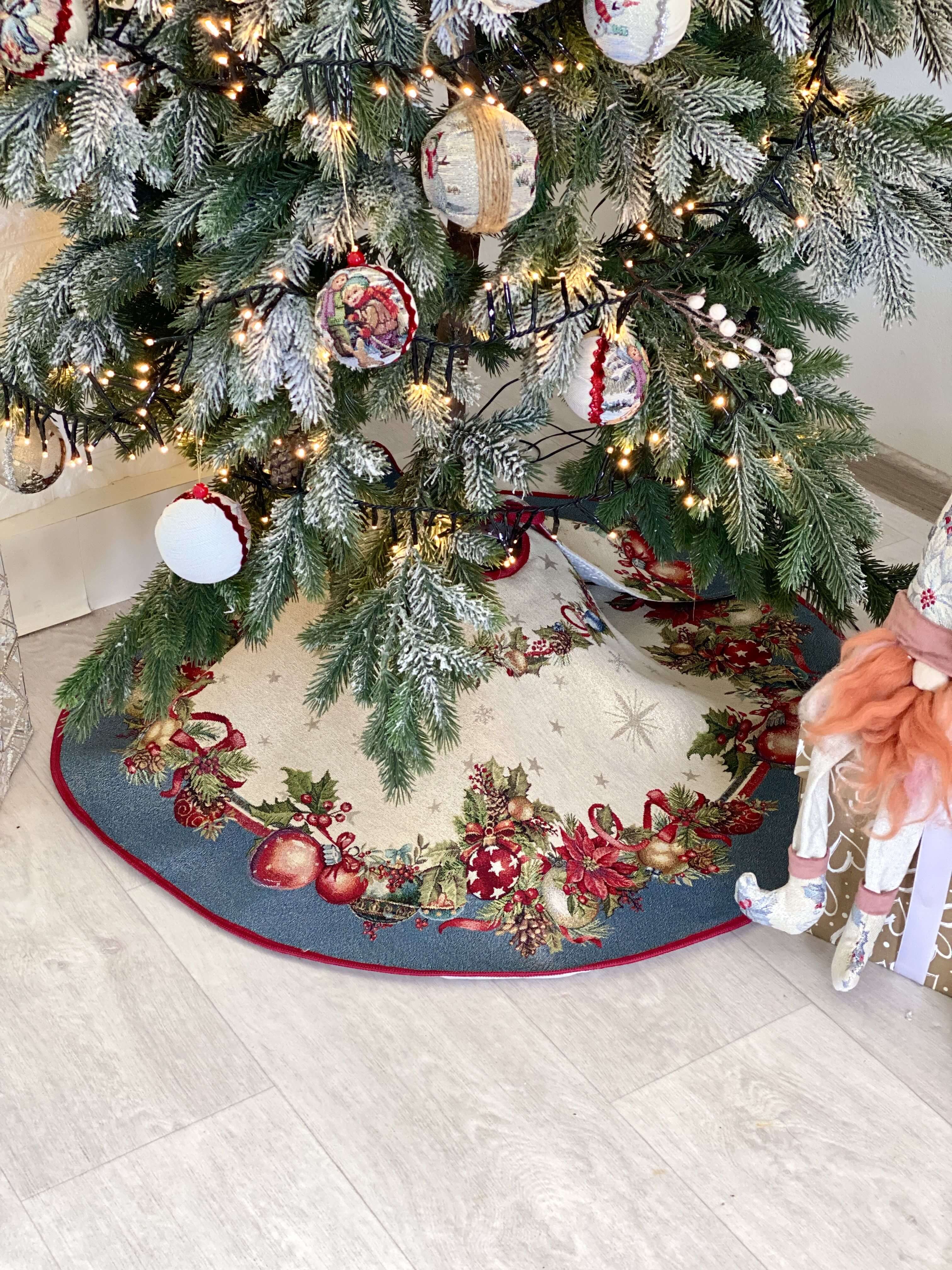 Christmas Tree skirt «Christmas Glow» with Golden Lurex - Luxury Tapestry - Textile4Family