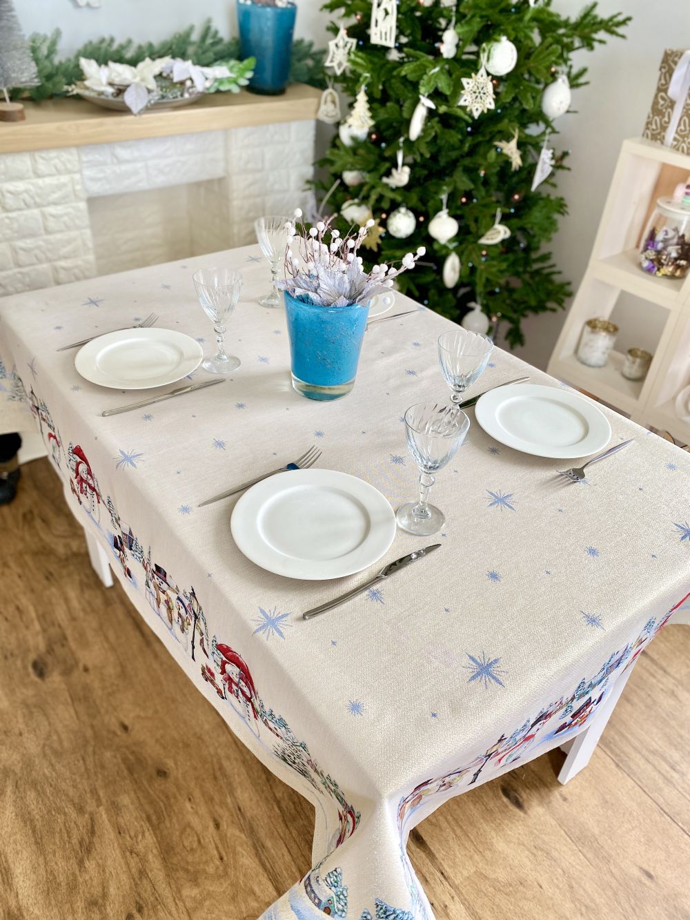 Christmas tapestry tablecloth «Snow family» with silver thread