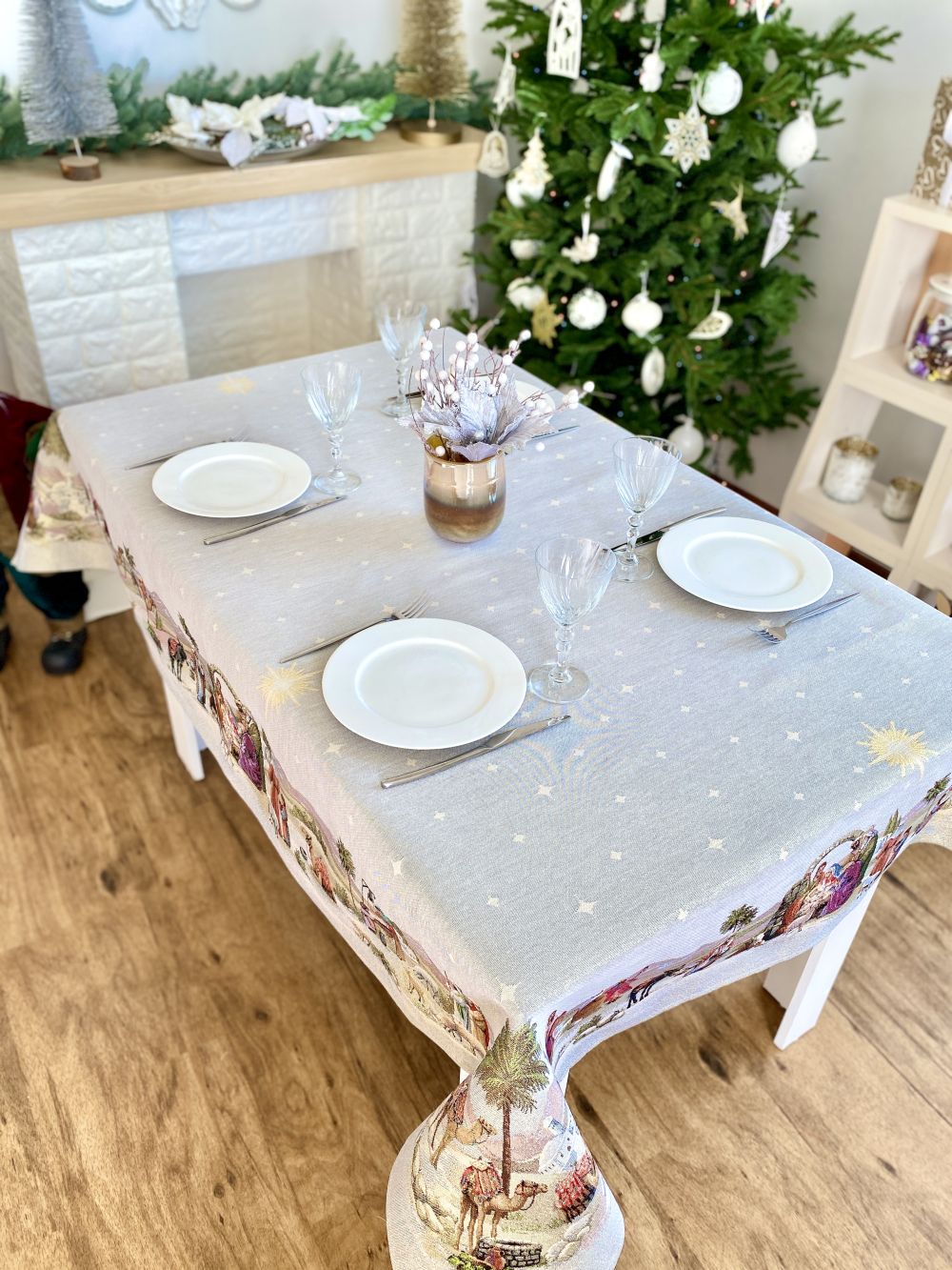 Christmas tapestry tablecloth «Nativity» with golden thread Limaso Textile