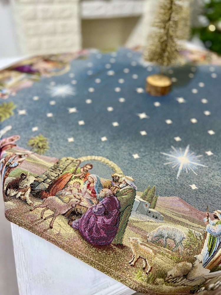 Christmas tapestry tablecloth «Nativity scene» with golden thread