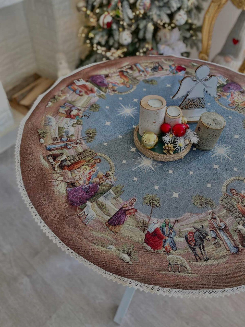 Round Christmas tablecloth «Nativity scene» with golden thread
