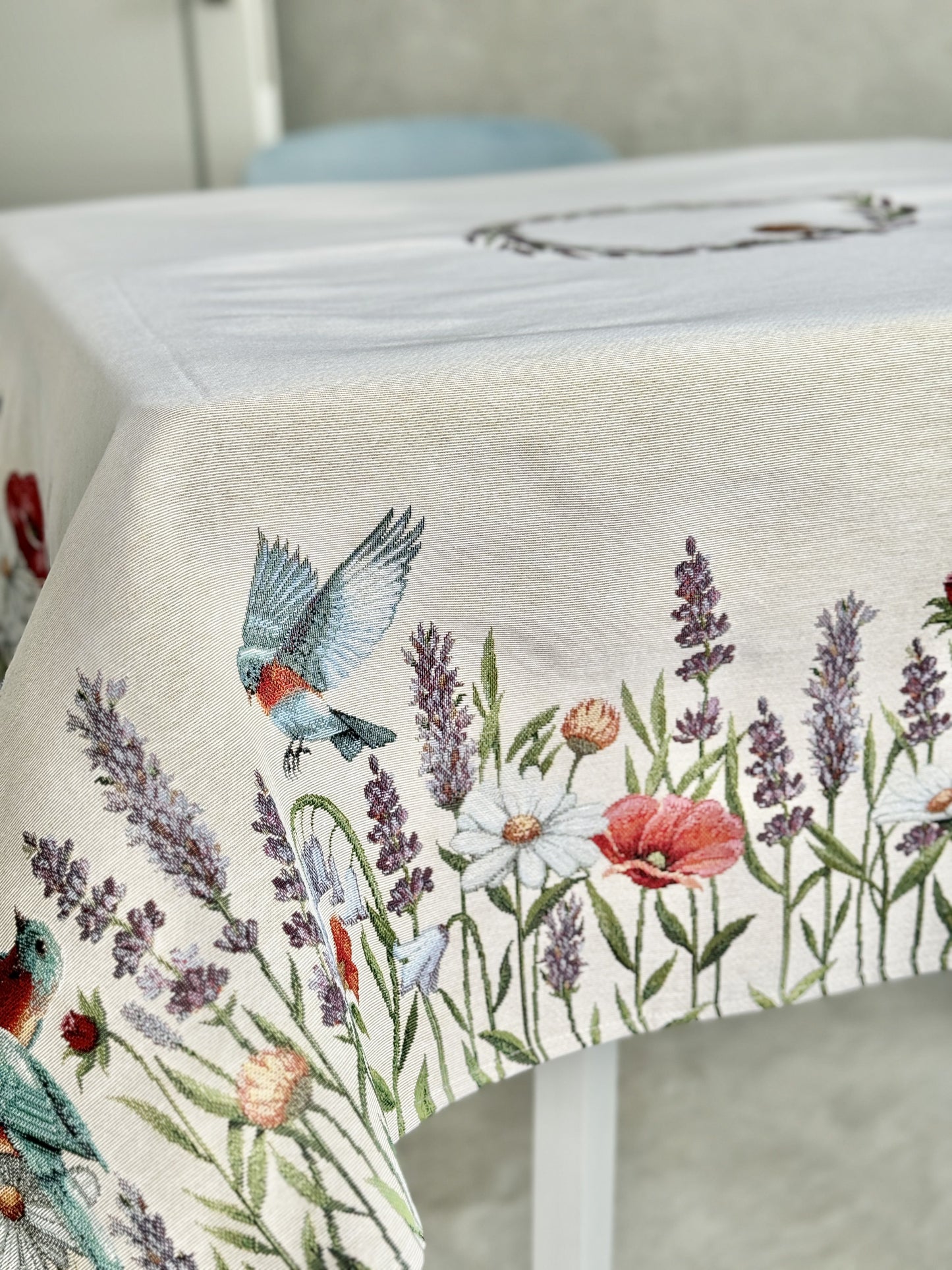 Tapestry tablecloth «Spring Delight»