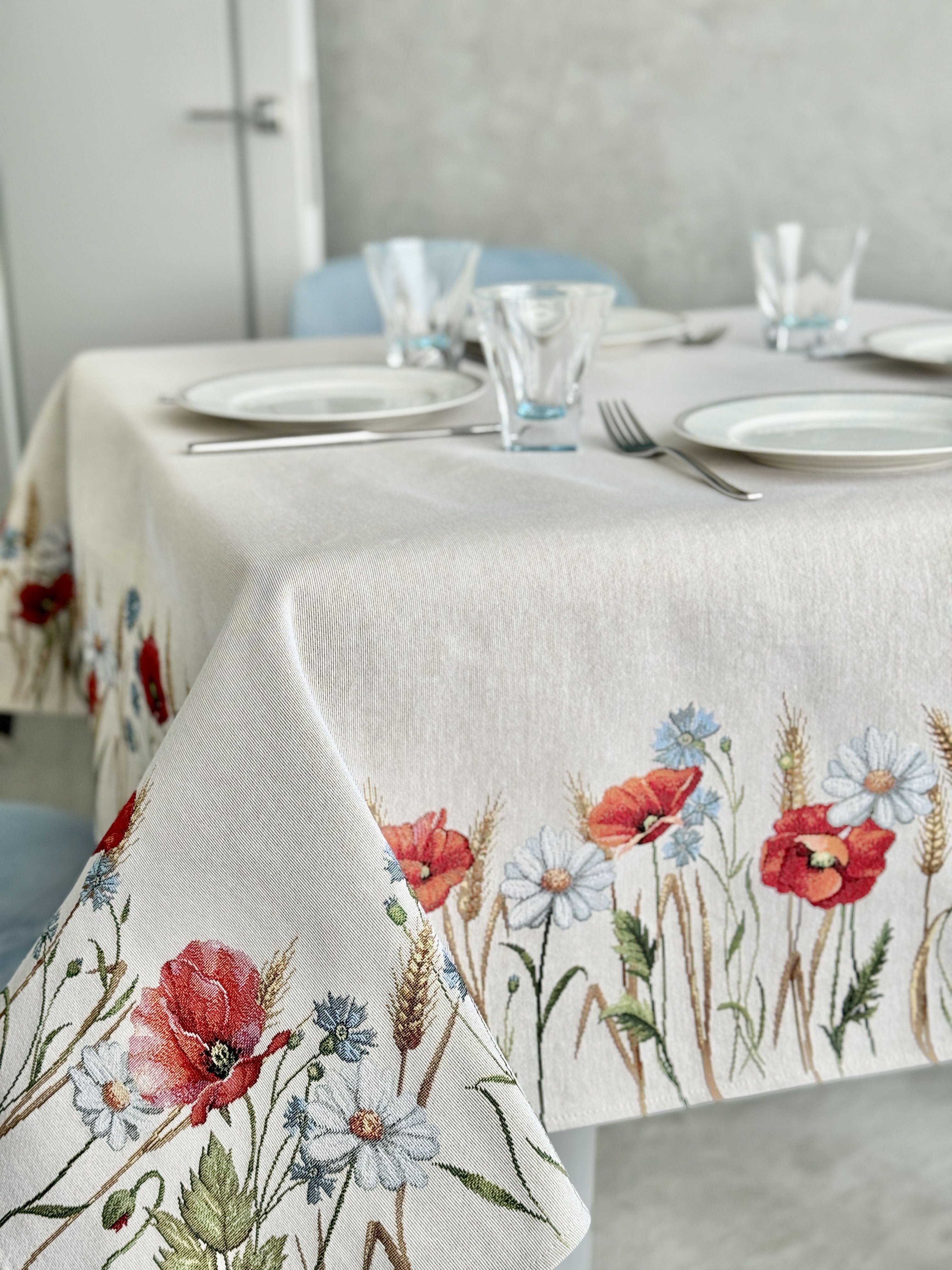 Tapestry tablecloth «Poppies and daisies» Limaso Textile