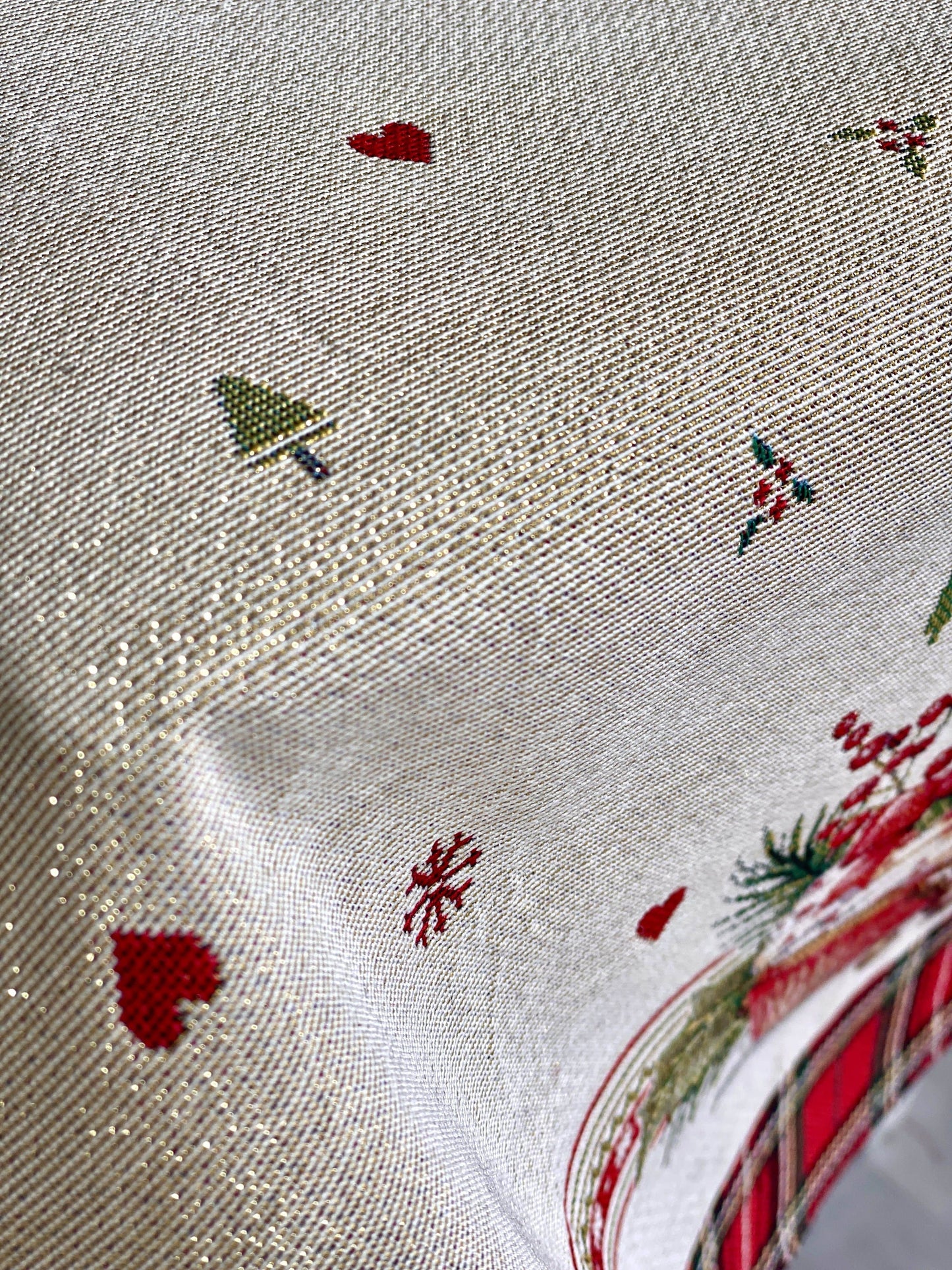 Christmas Tablecloth «Sweet Dreams» with Golden Lurex - Premium Gobelin