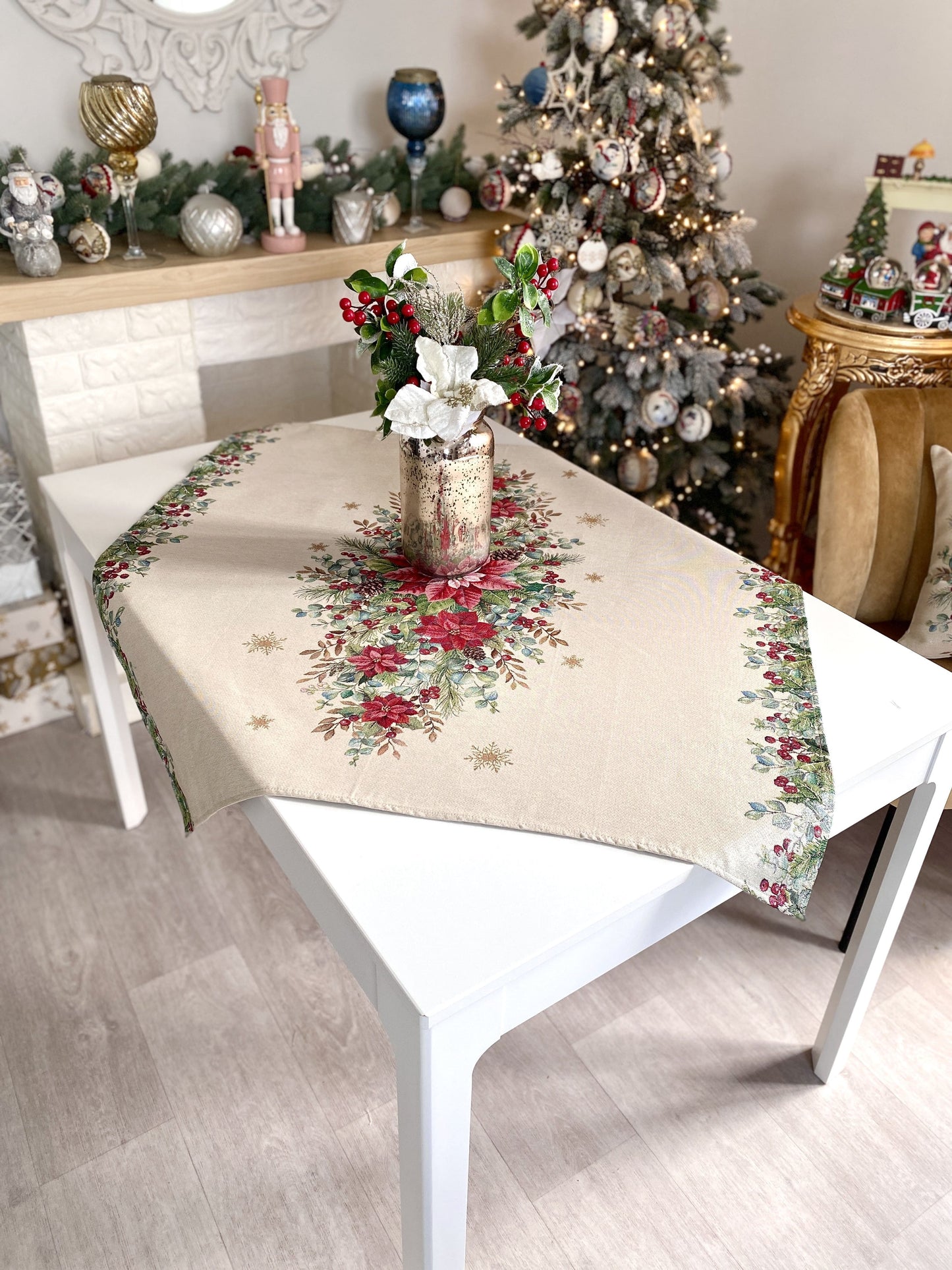 Christmas Tablecloth «Holly & Ivy Charm» with Silver Lurex - Luxury Tapestry