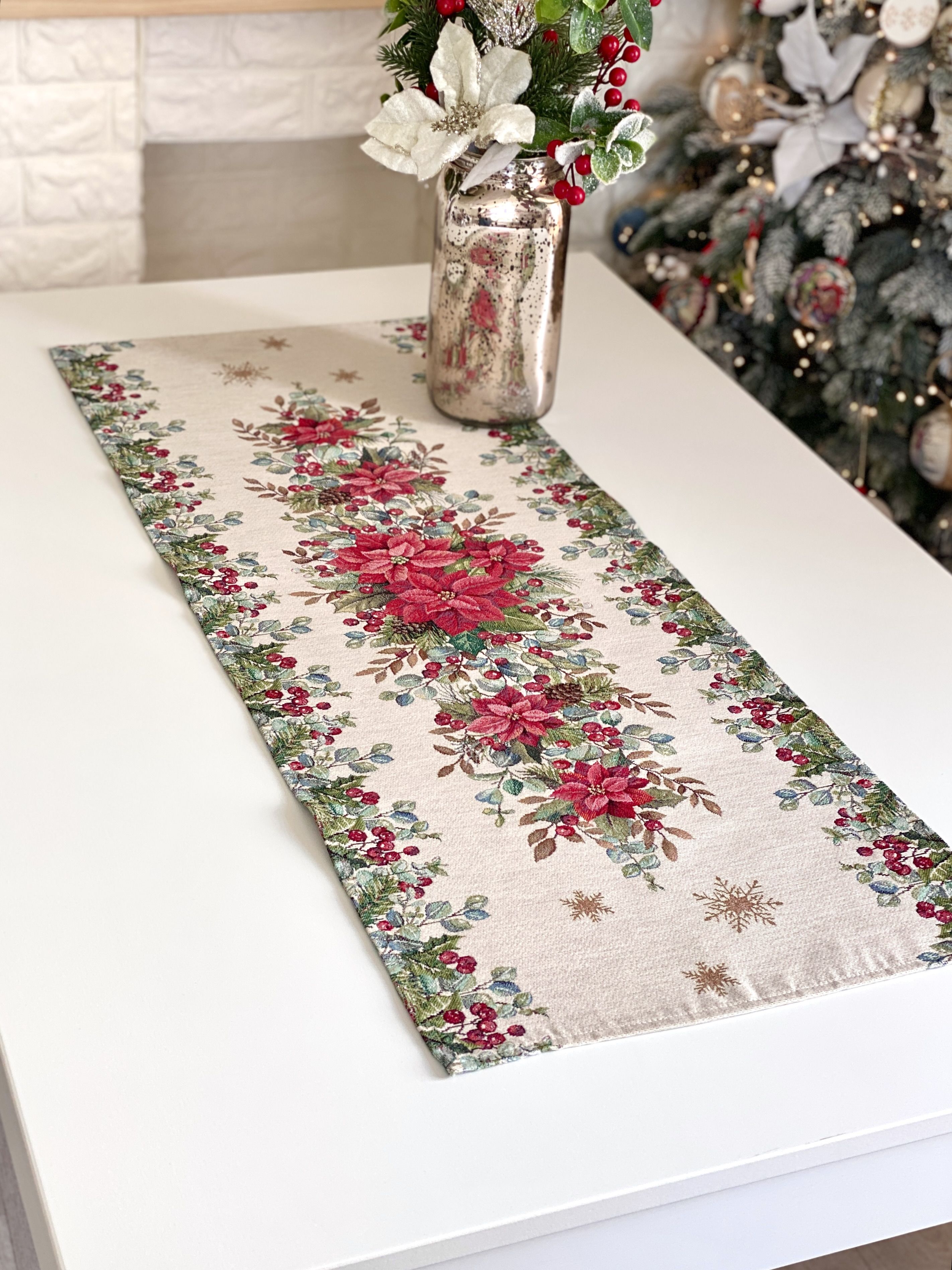 Christmas Table Runner «Holly & Ivy Charm» with Silver Lurex - Luxury Tapestry - Textile4Family