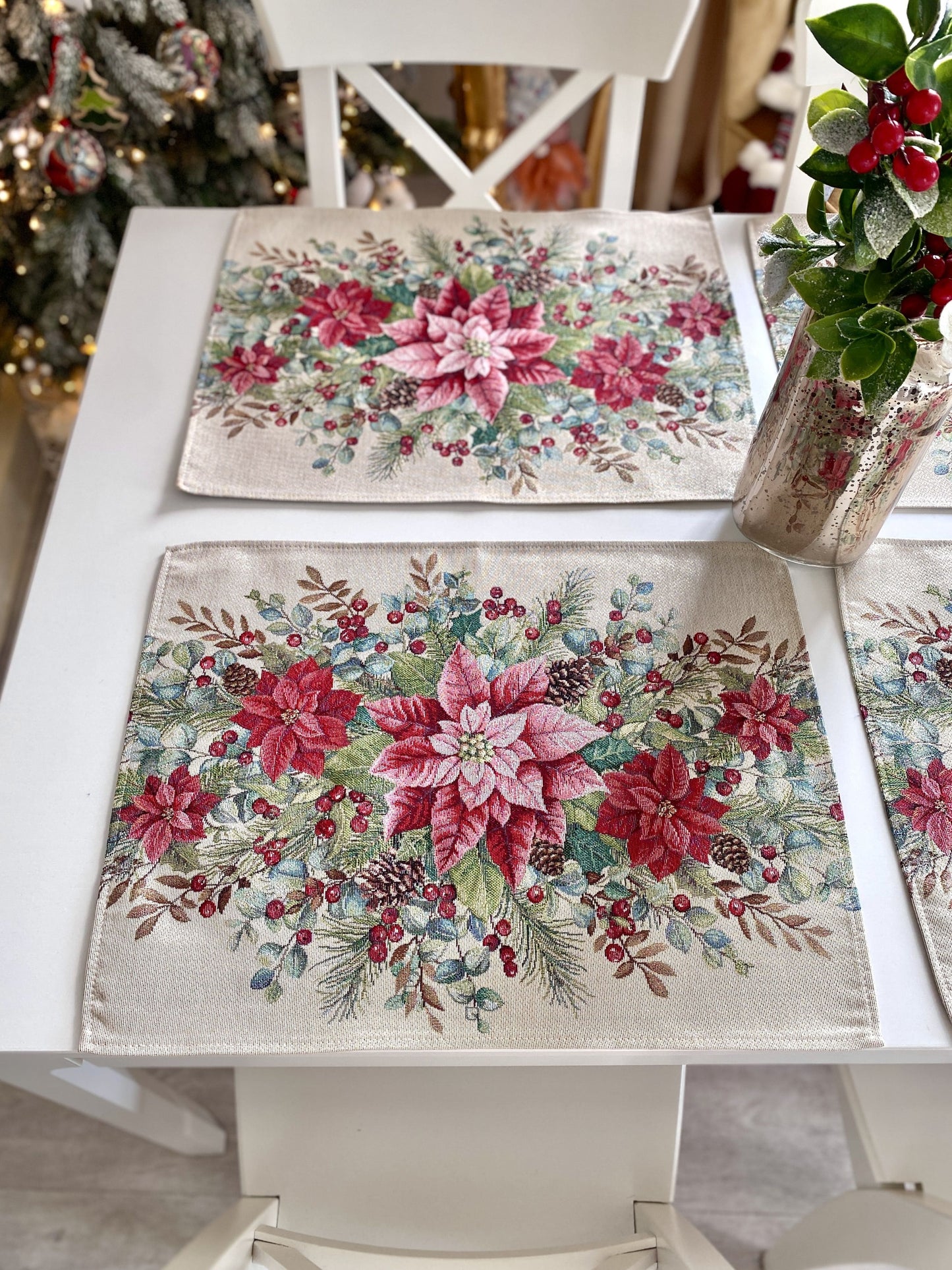 Christmas Placemat set «Holly & Ivy Charm» with Silver Lurex - Luxury Tapestry