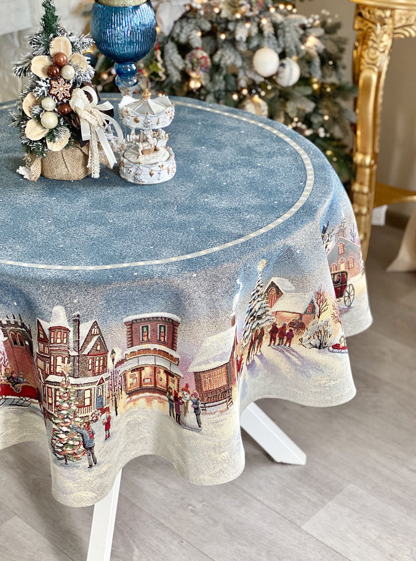 Christmas Round Tablecloth «Enchanted Carol Nights» with Golden Lurex - Luxury Tapestry