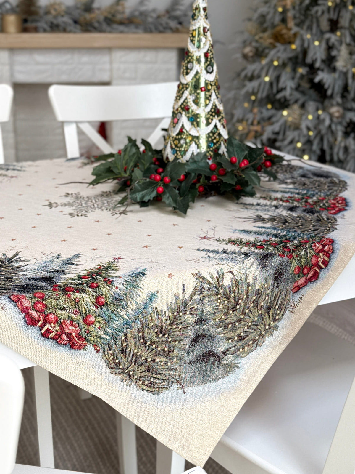 Christmas Tablecloth «Winter Evergreen» with golden thread - High quality tapestry