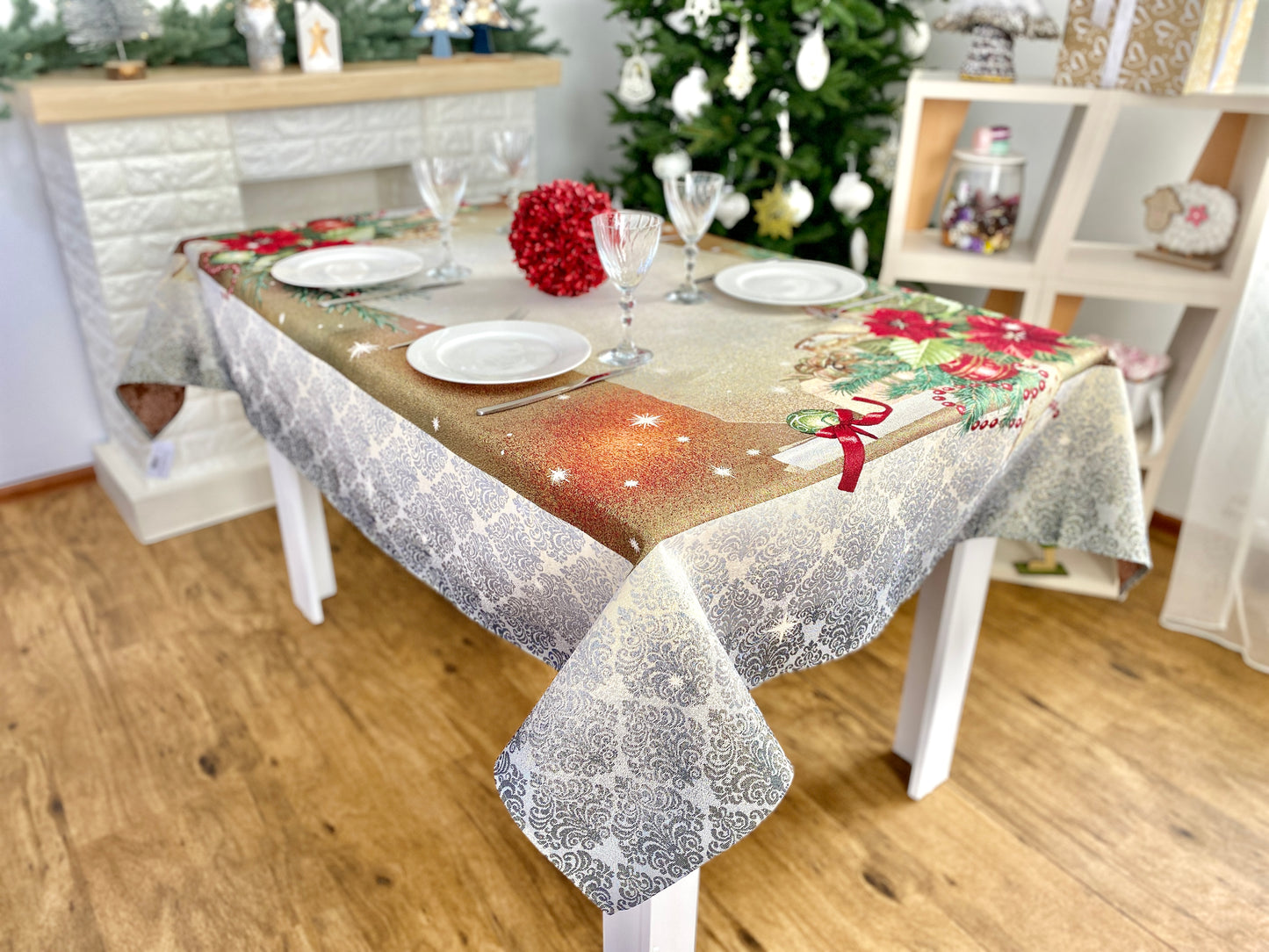 Christmas tapestry Tablecloth "Night before Christmas" with golden thread