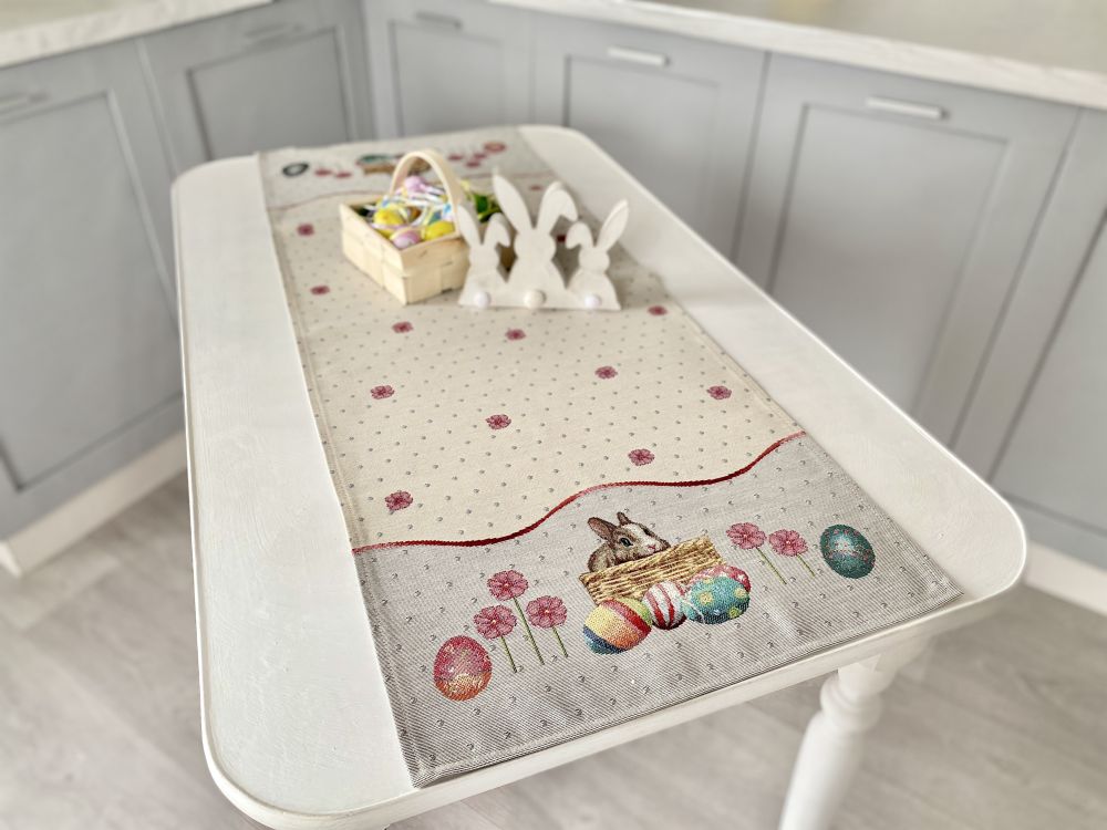Easter tapestry table runner «Easter Basket»