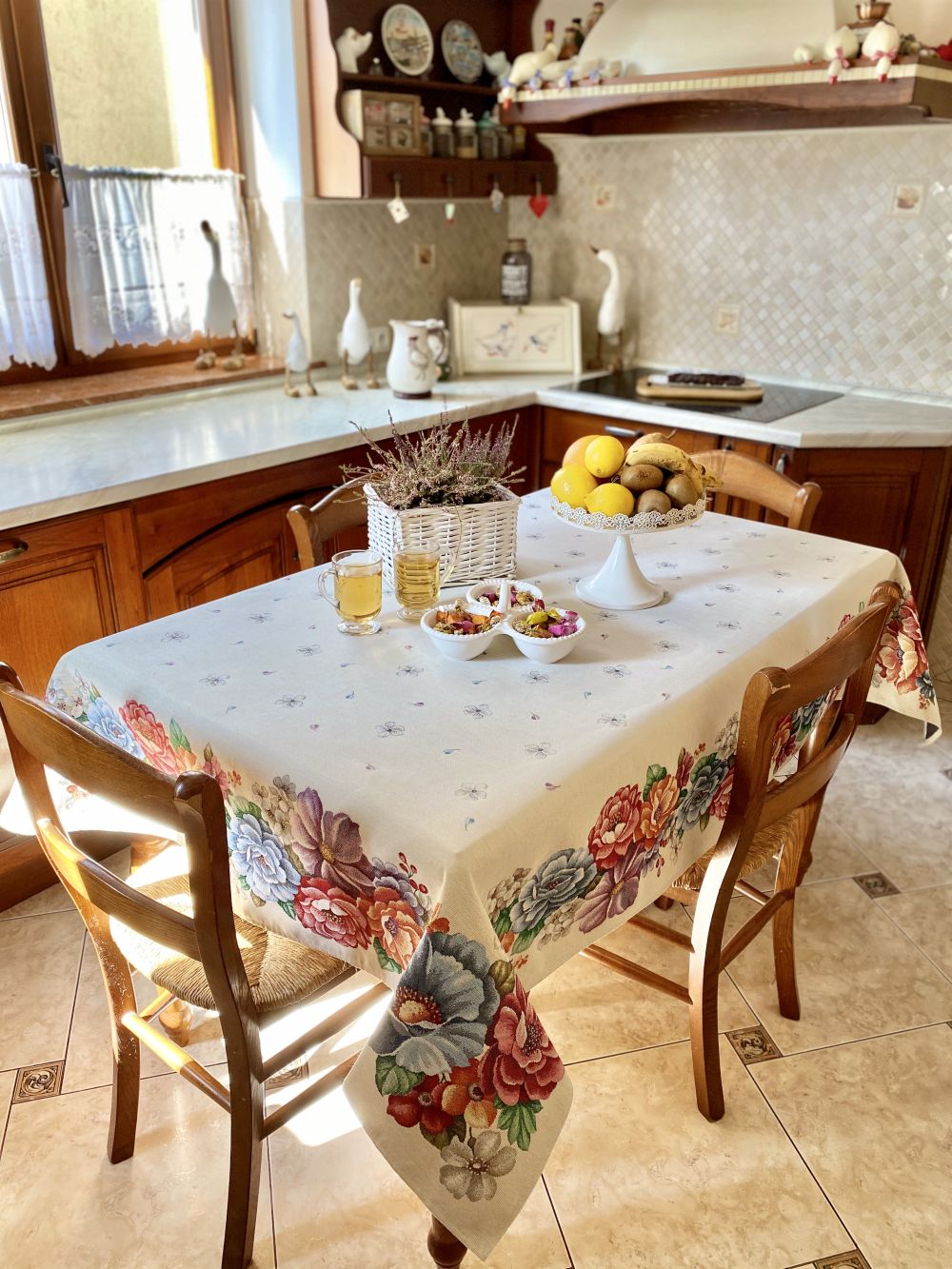 Tapestry tablecloth «Summer Flowers»