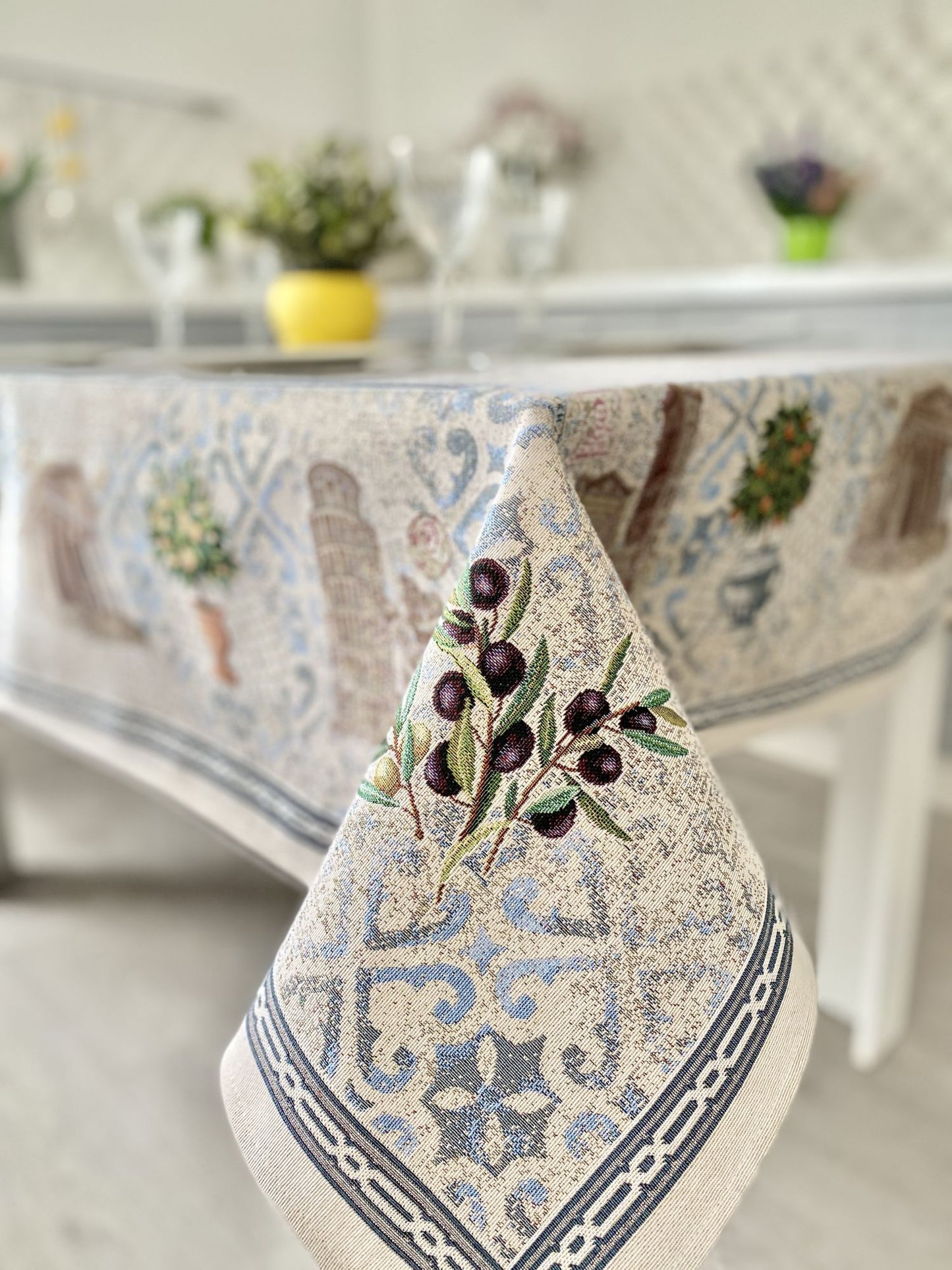 Tapestry tablecloth «Oliva»