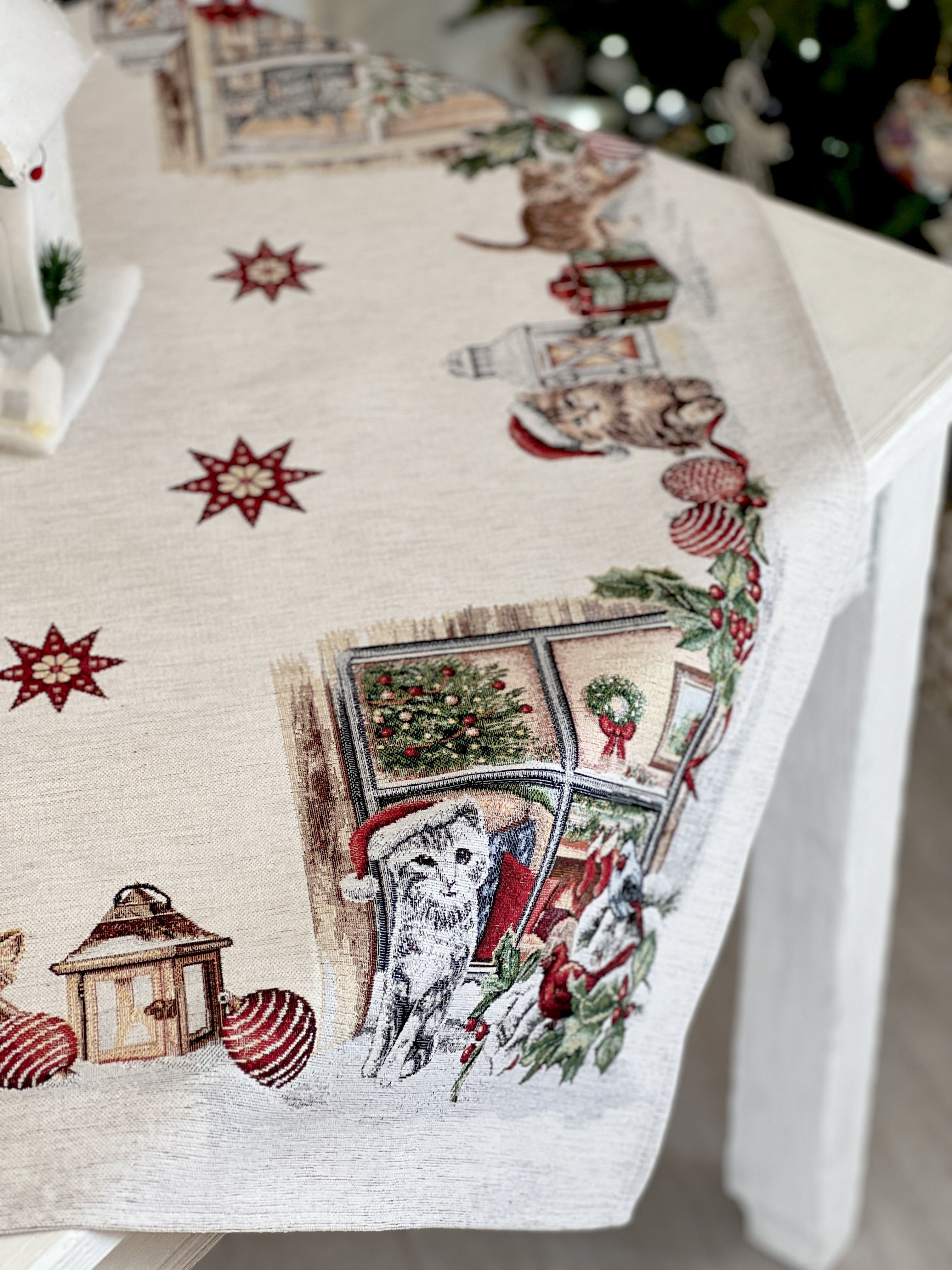 Christmas tapestry tablecloth «Christmas kittens» With microfibre & silver lurex Limaso Textile