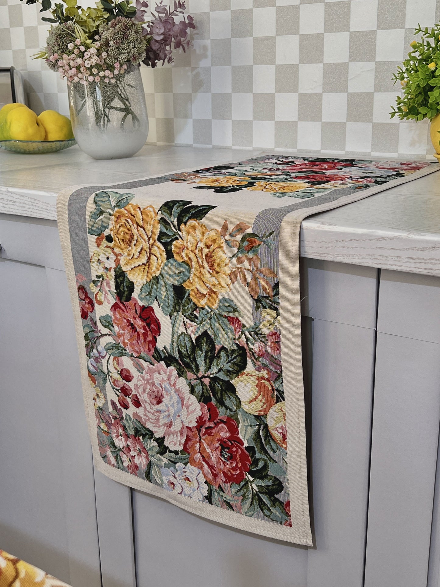 Tapestry table runner «Tanzanita»