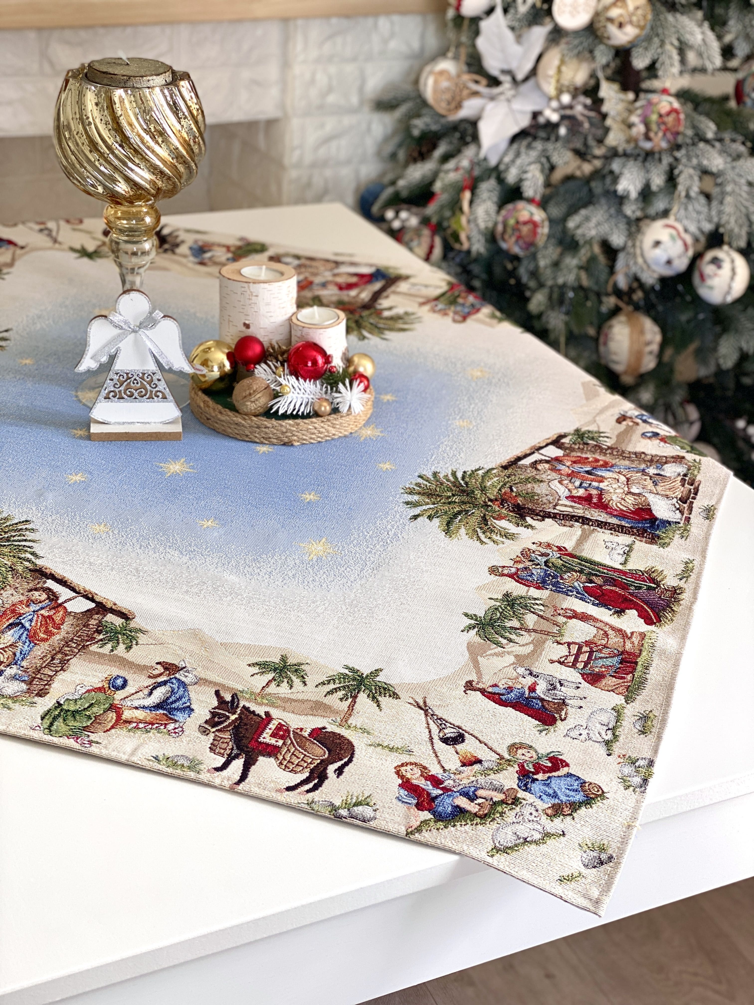 Christmas Tablecloth «Topino» with Golden Lurex - Luxury Tapestry - Textile4Family