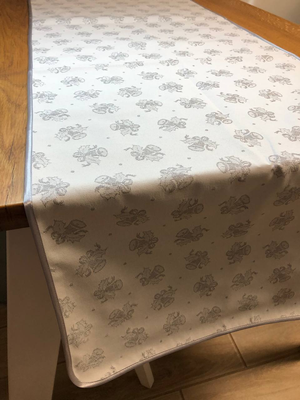 Christmas Table Runner Double-sided "Jingle Bells" (silver lurex)